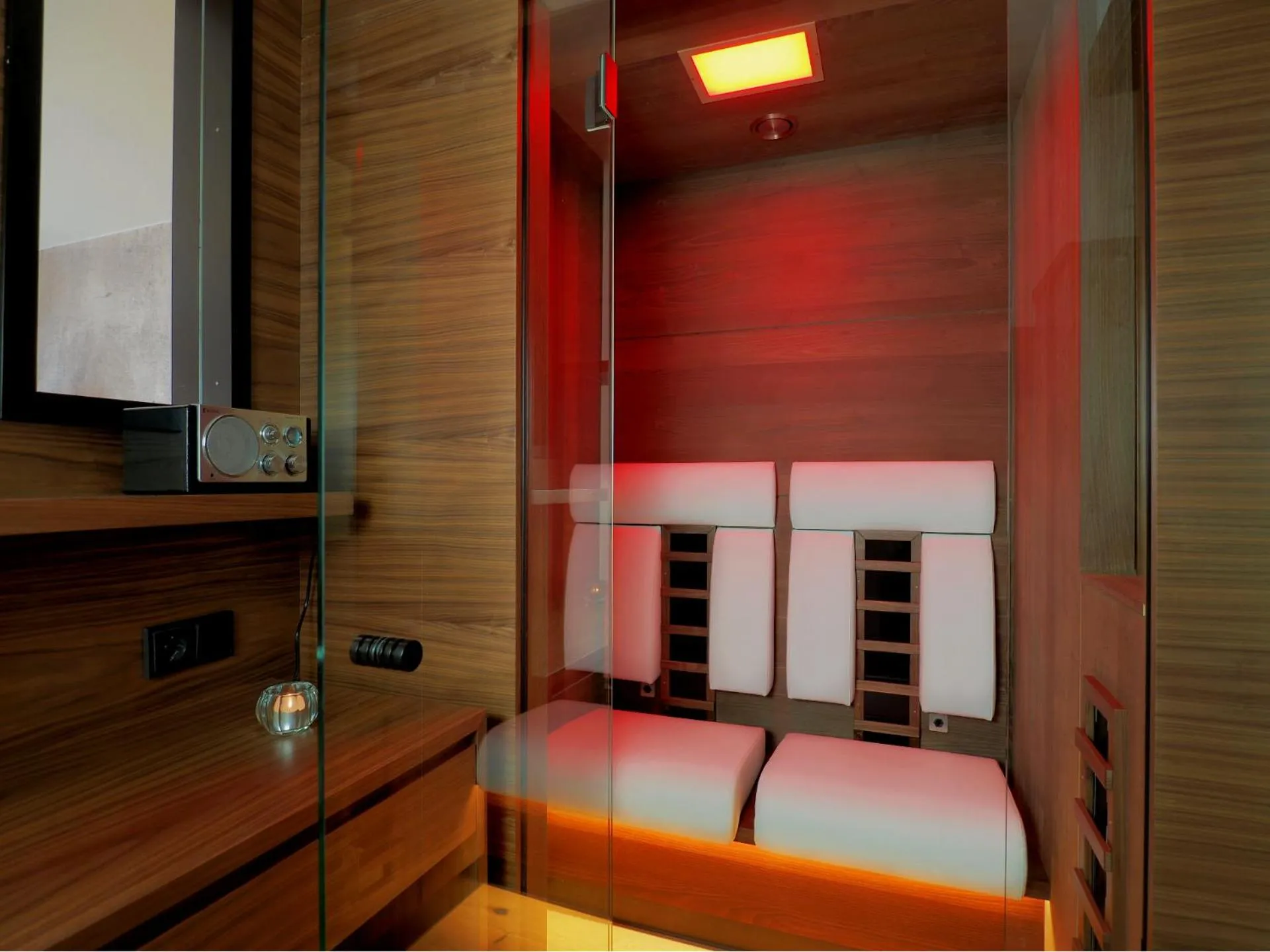 Sauna, Bed in Boutique Hotel die Mittagspitze Superior