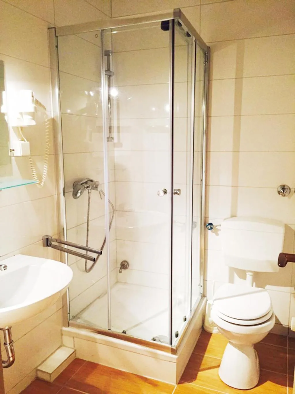 Bathroom in Hotel Gaya