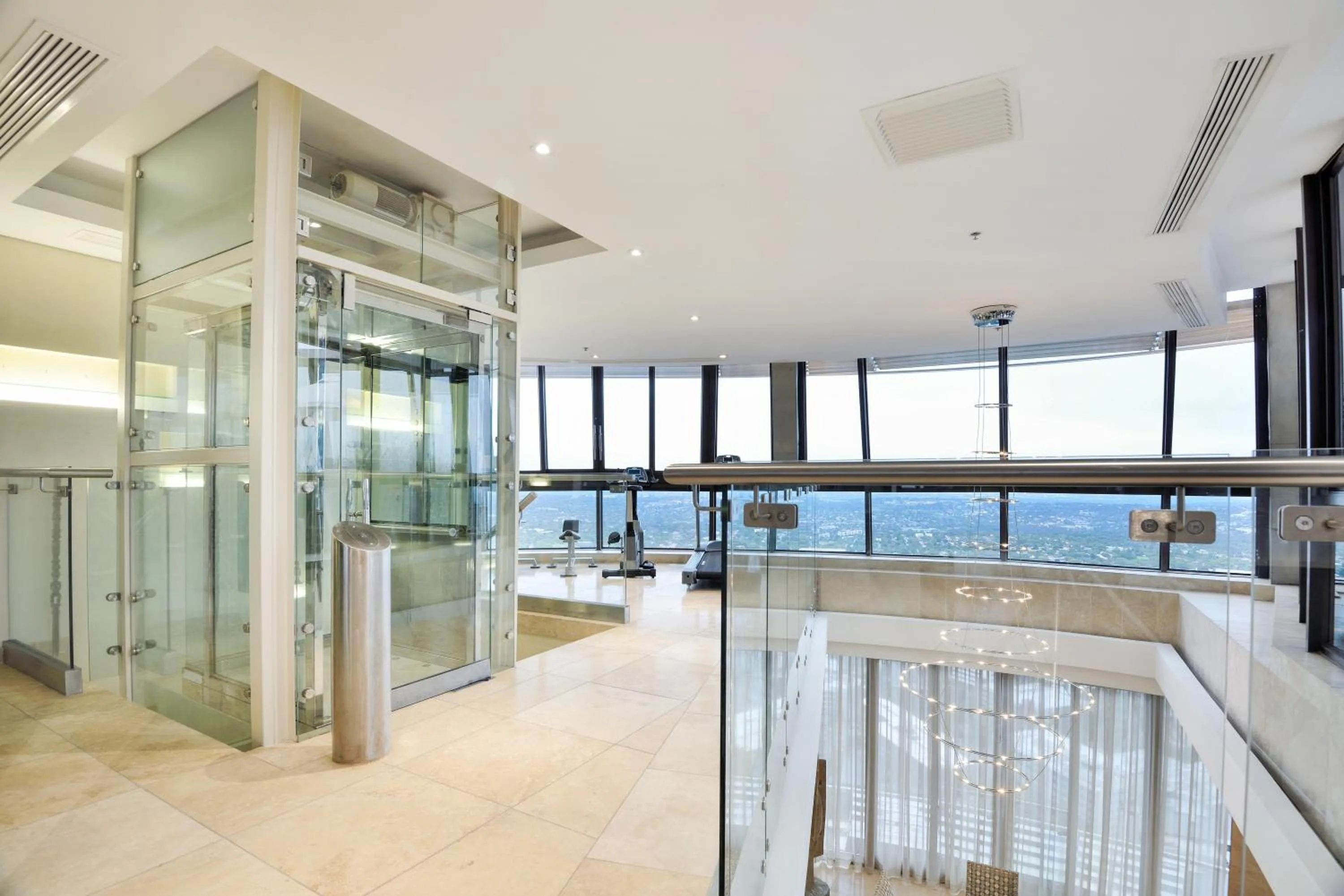 Photo of the whole room in The Michelangelo Towers