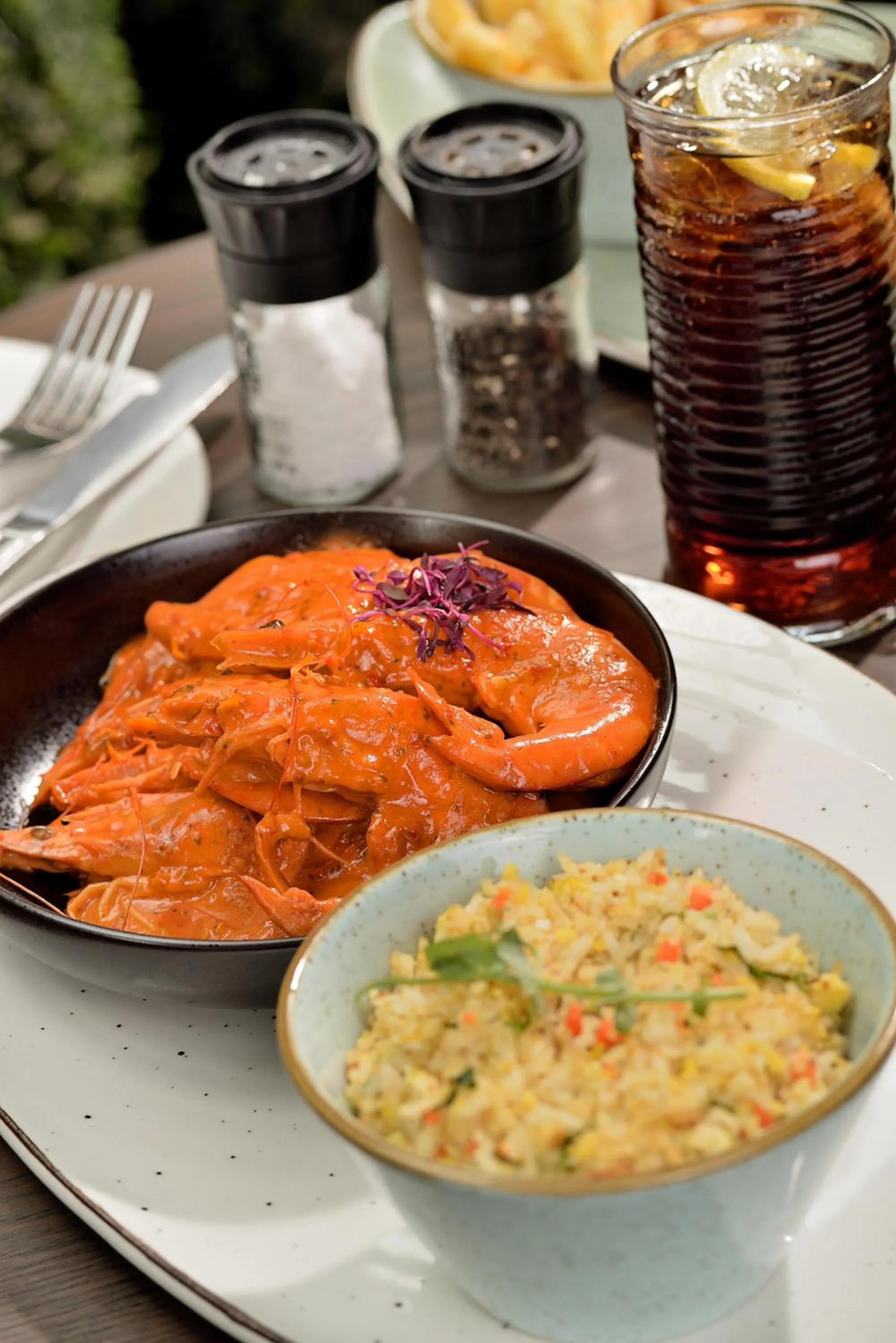 Restaurant/places to eat in The Michelangelo Towers