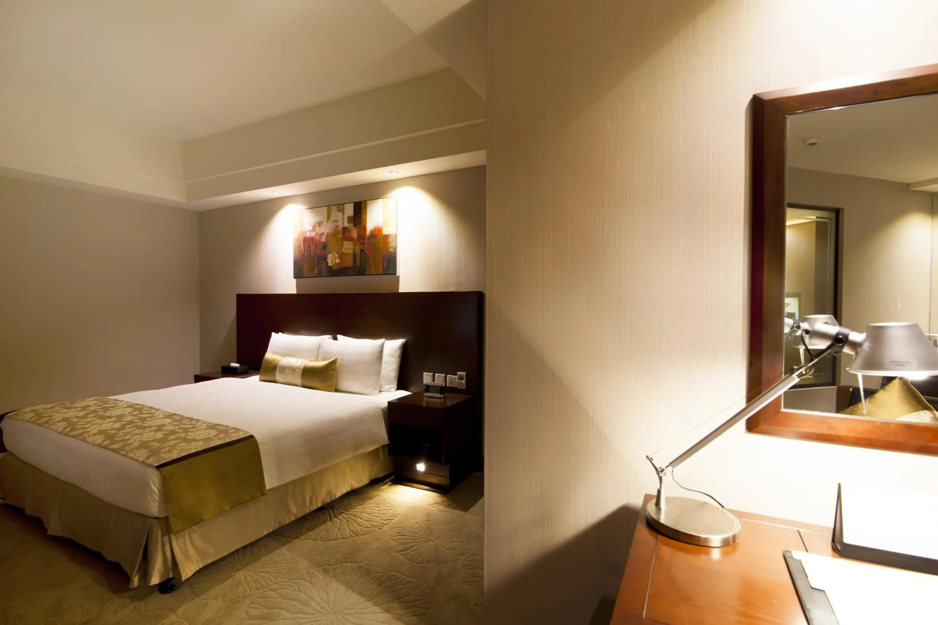 Decorative detail, Bed in Widus Hotel Clark