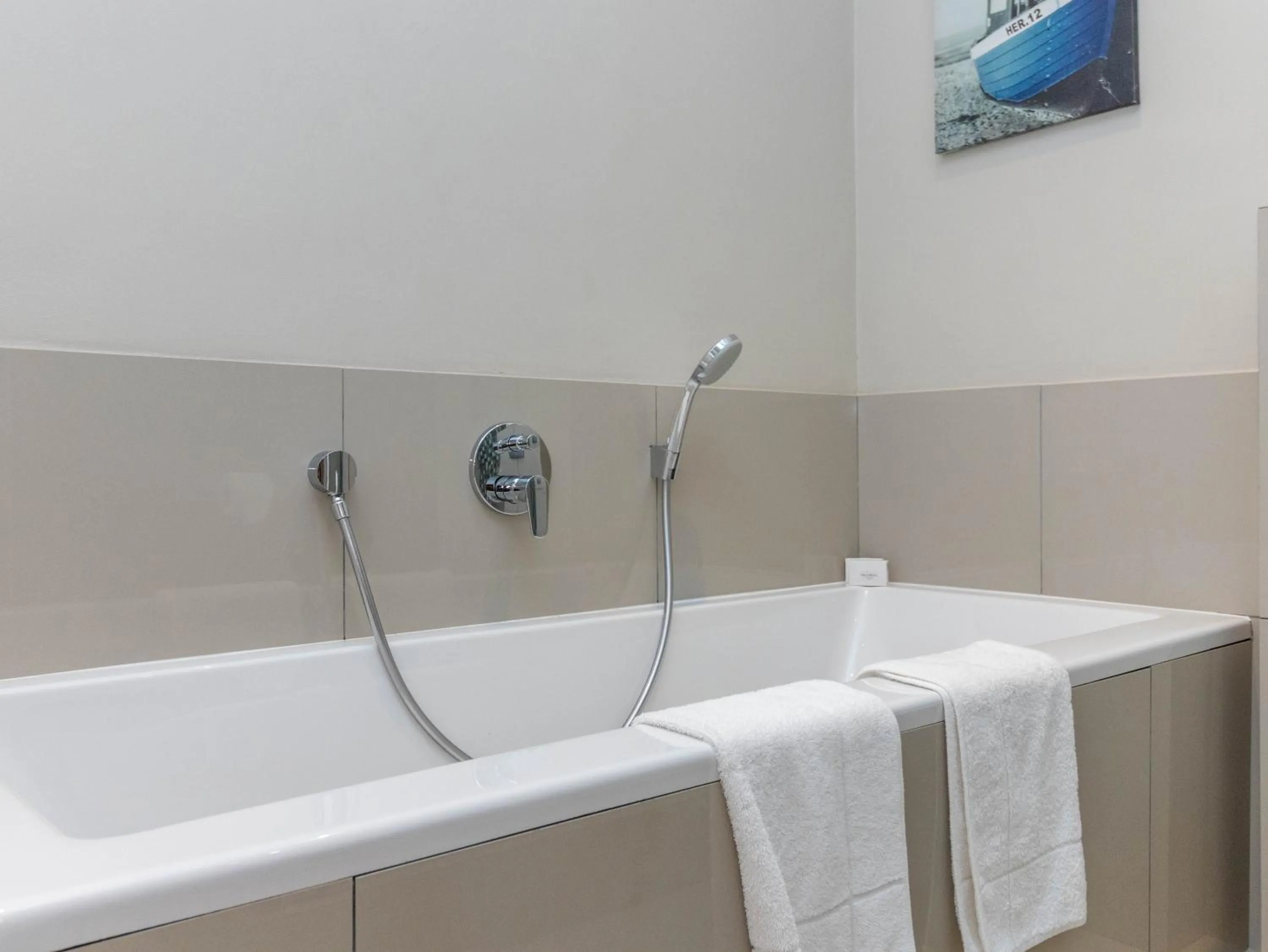 Bathroom in Whale Rock Luxury Lodge
