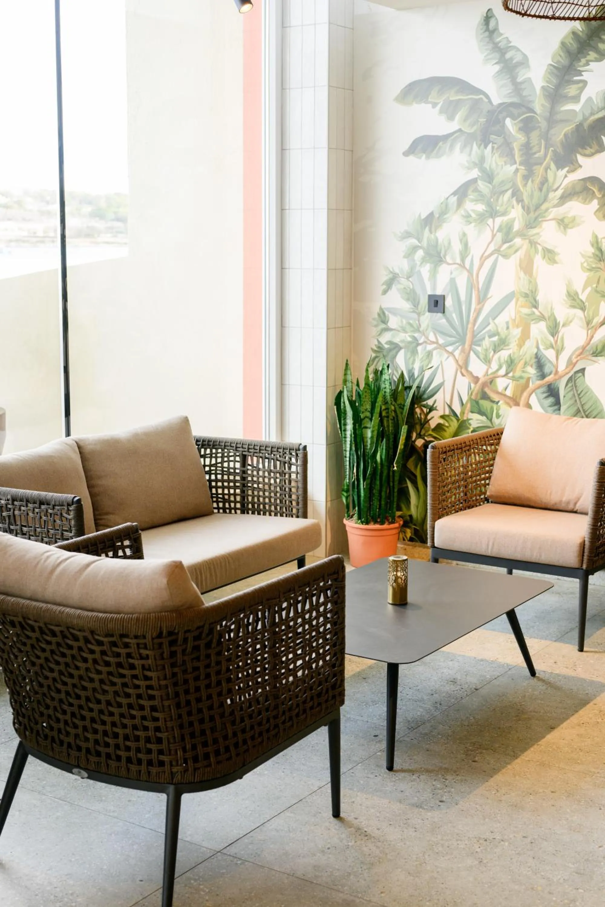 Restaurant/places to eat in QAWRA Palace Resort & SPA