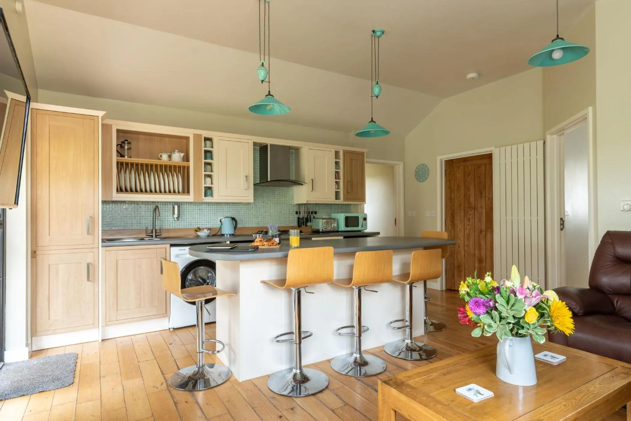 Living room in Tor Farm Lodge