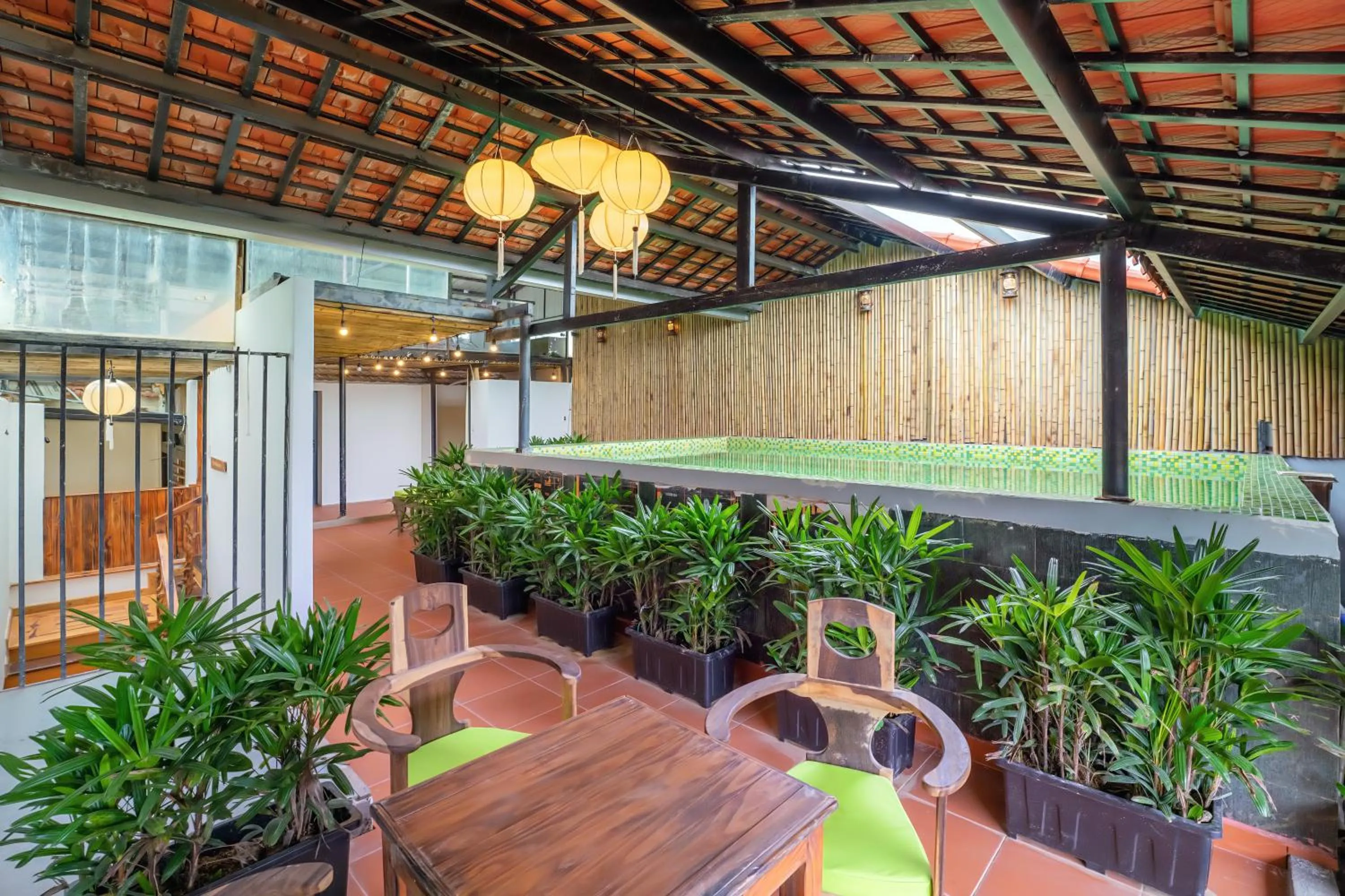 La An Old Town Hotel