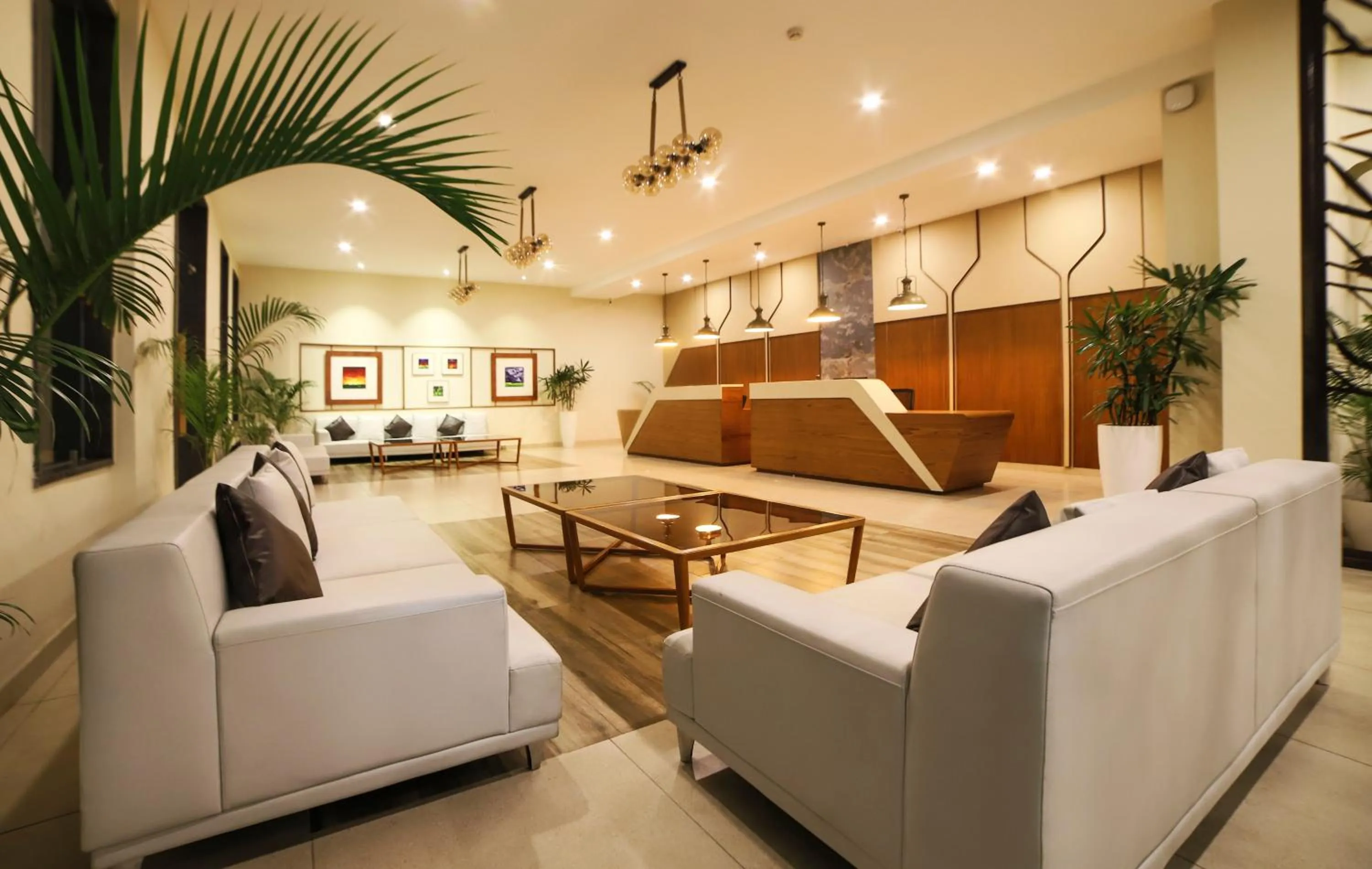 Lobby or reception in juSTa Rangers Munnar