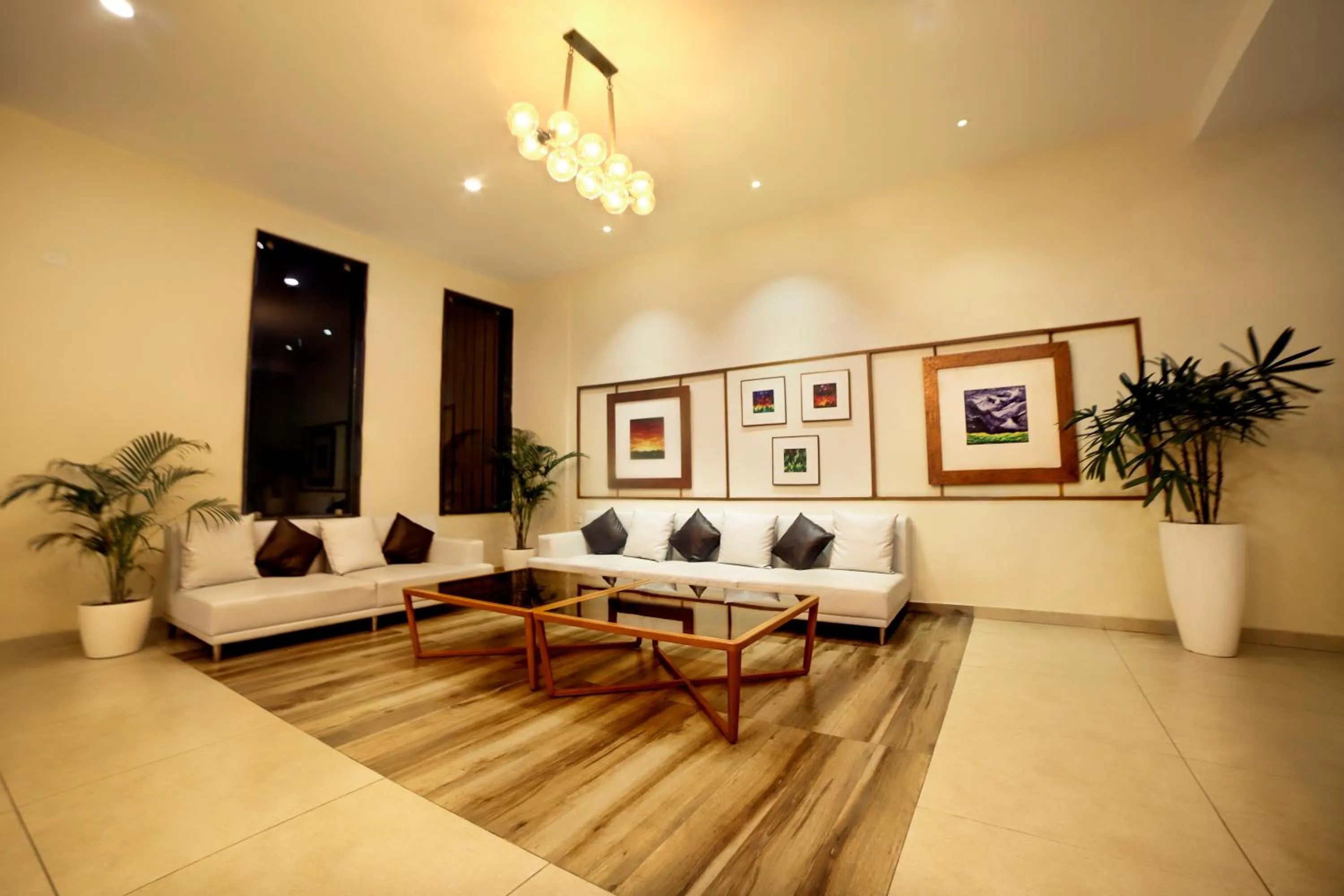 Lobby or reception in juSTa Rangers Munnar