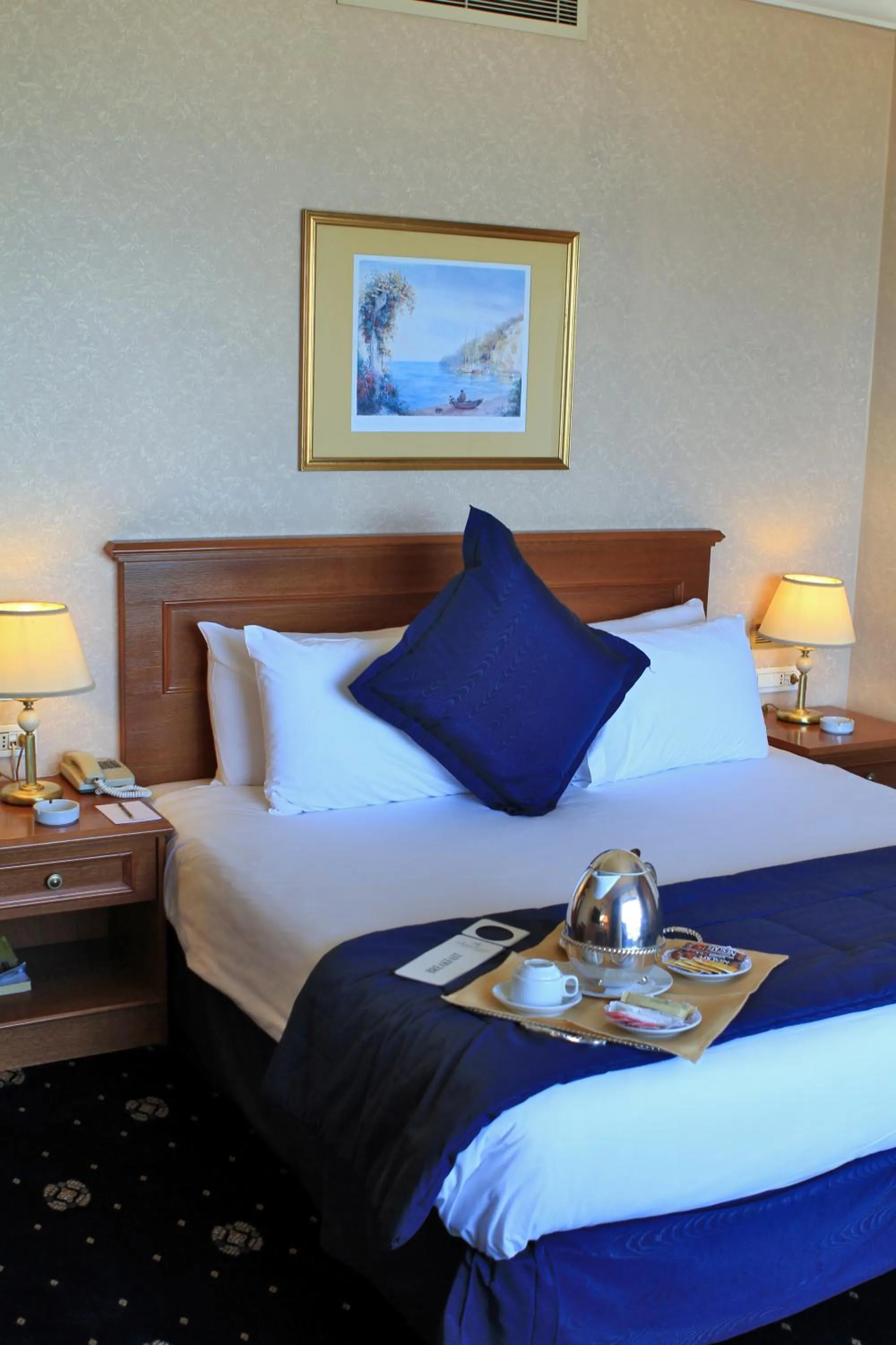 Bed in Bayview Hotel Beirut