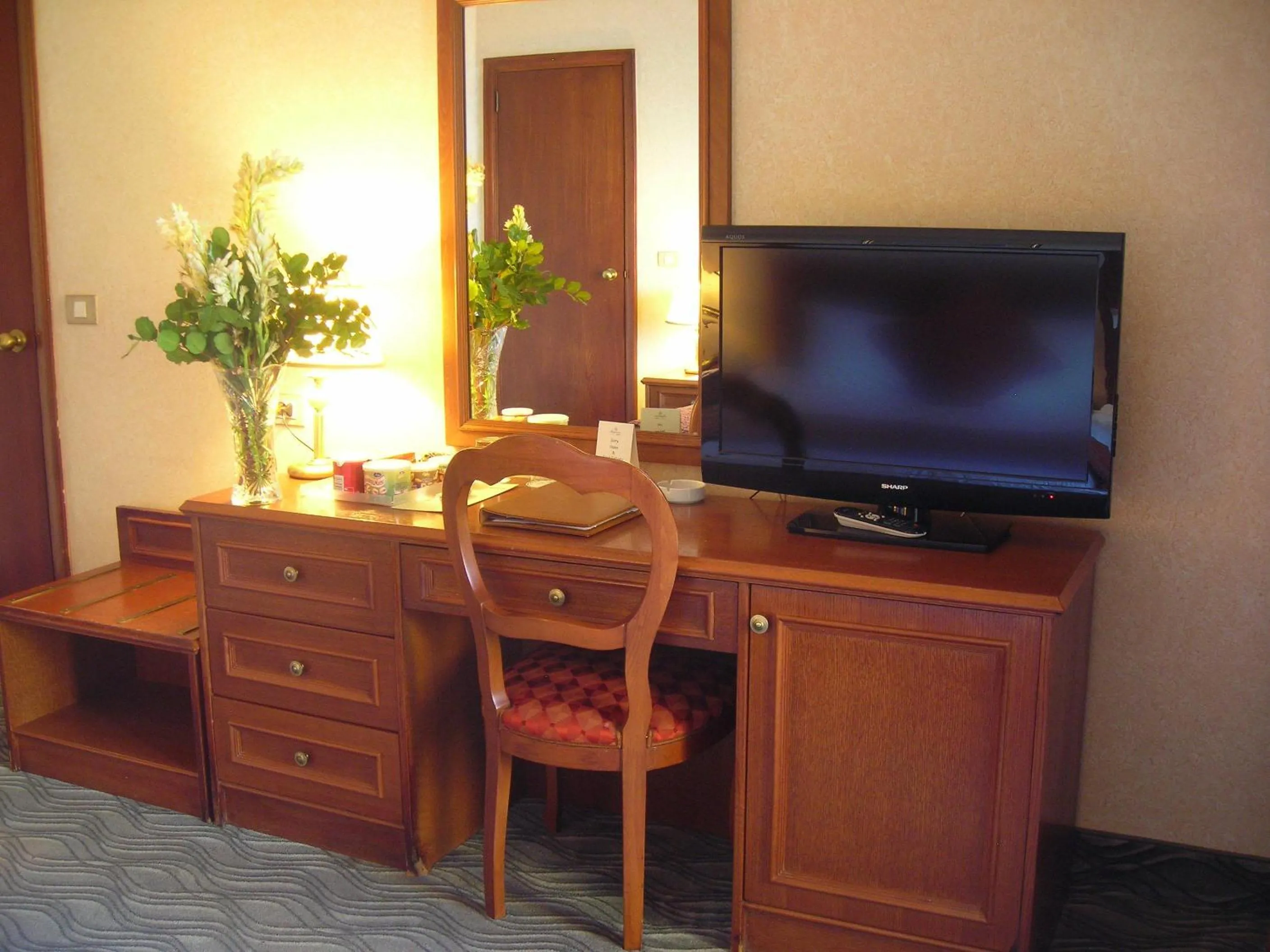 Bathroom in Bayview Hotel Beirut