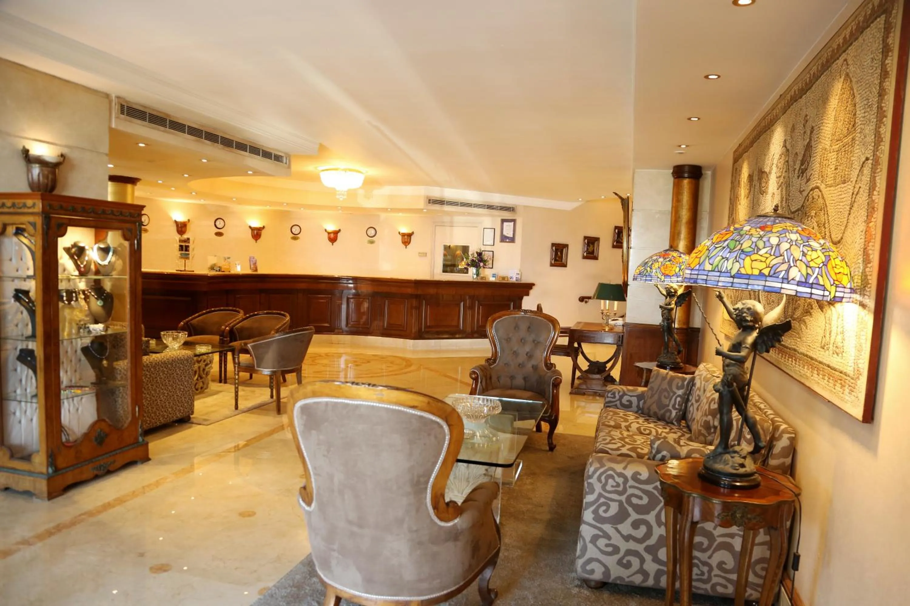 Lobby or reception in Bayview Hotel Beirut