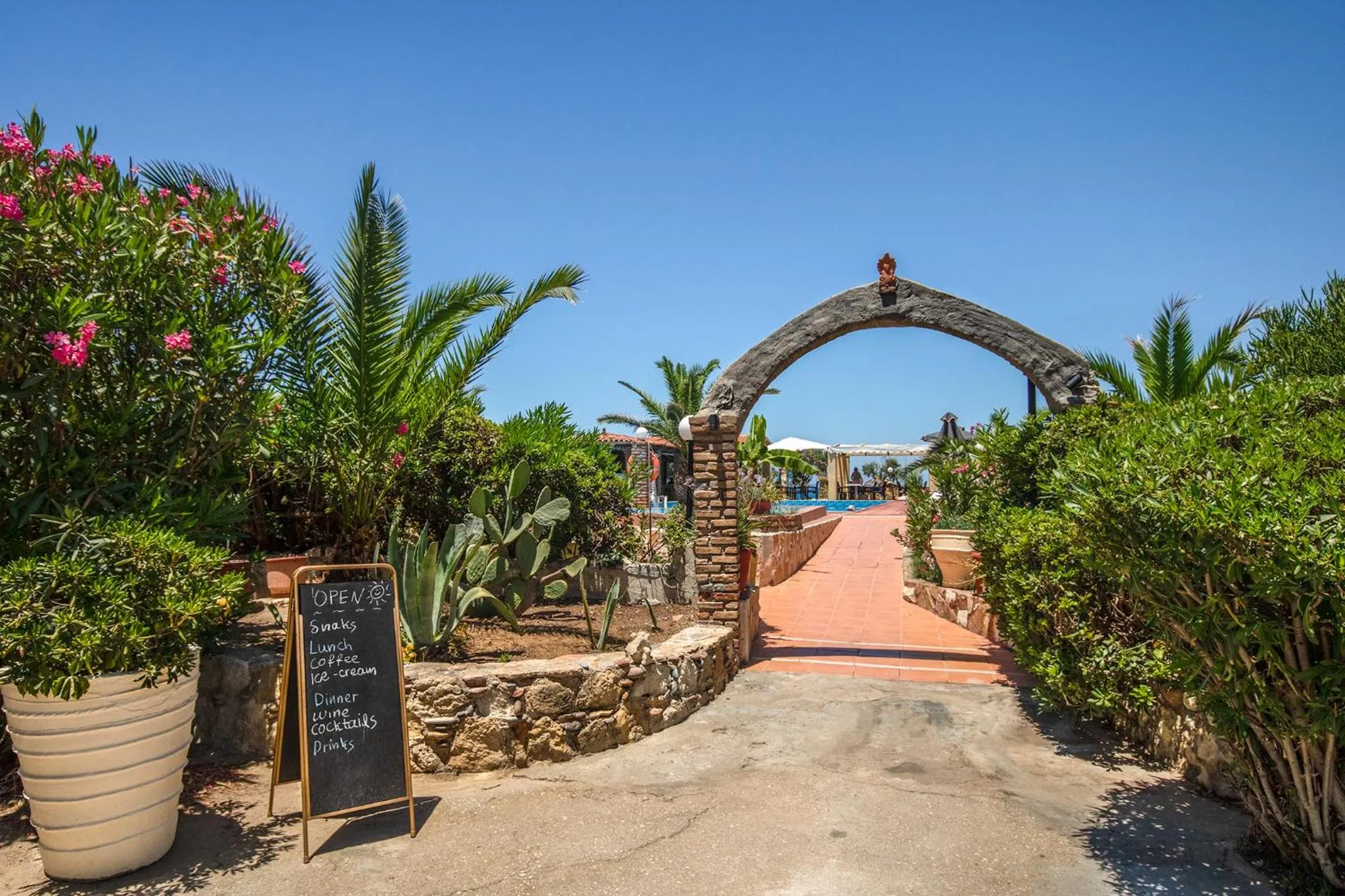 Garden in Stavros Villas&Apartments