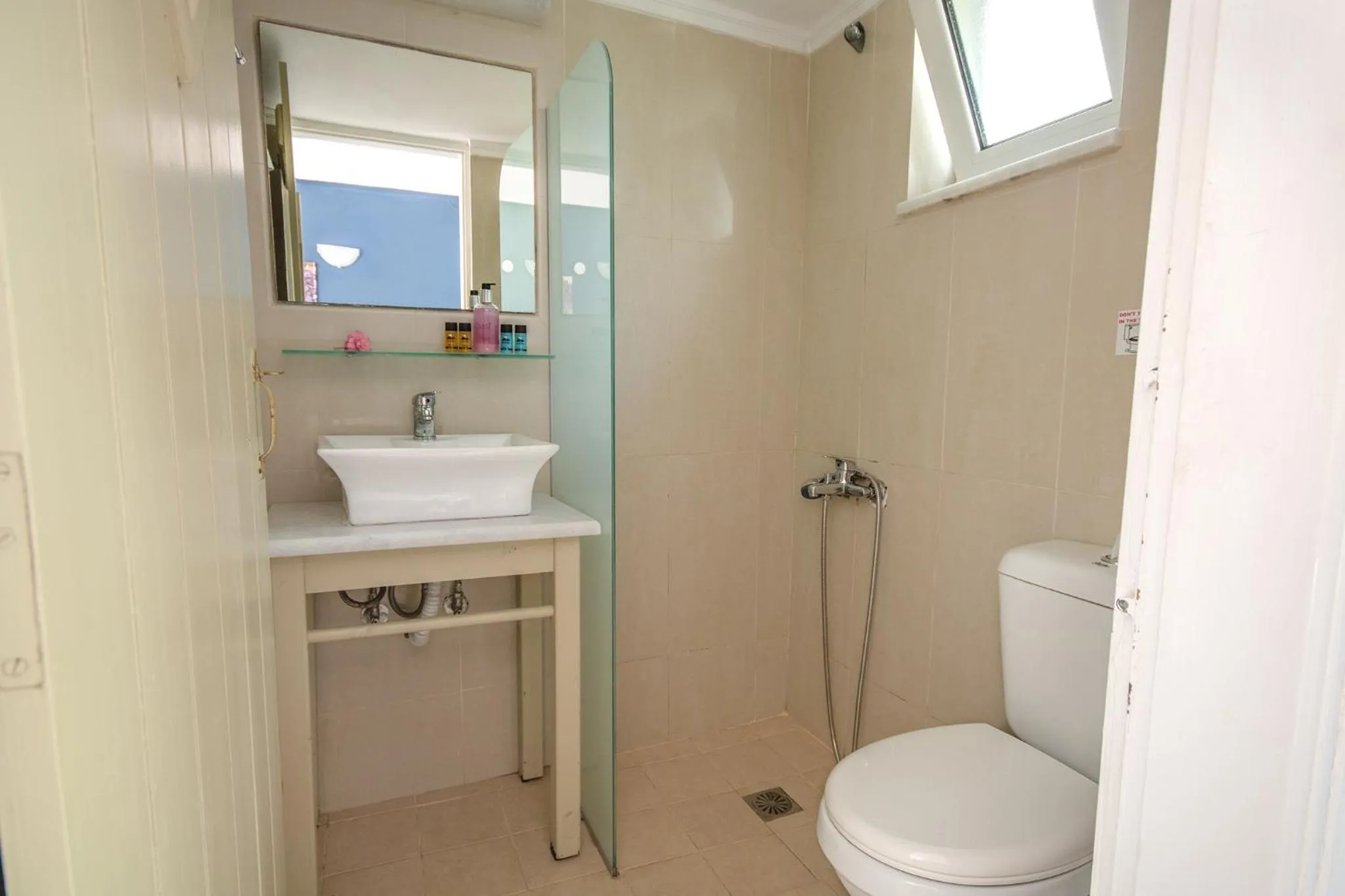 Bathroom in Stavros Villas&Apartments