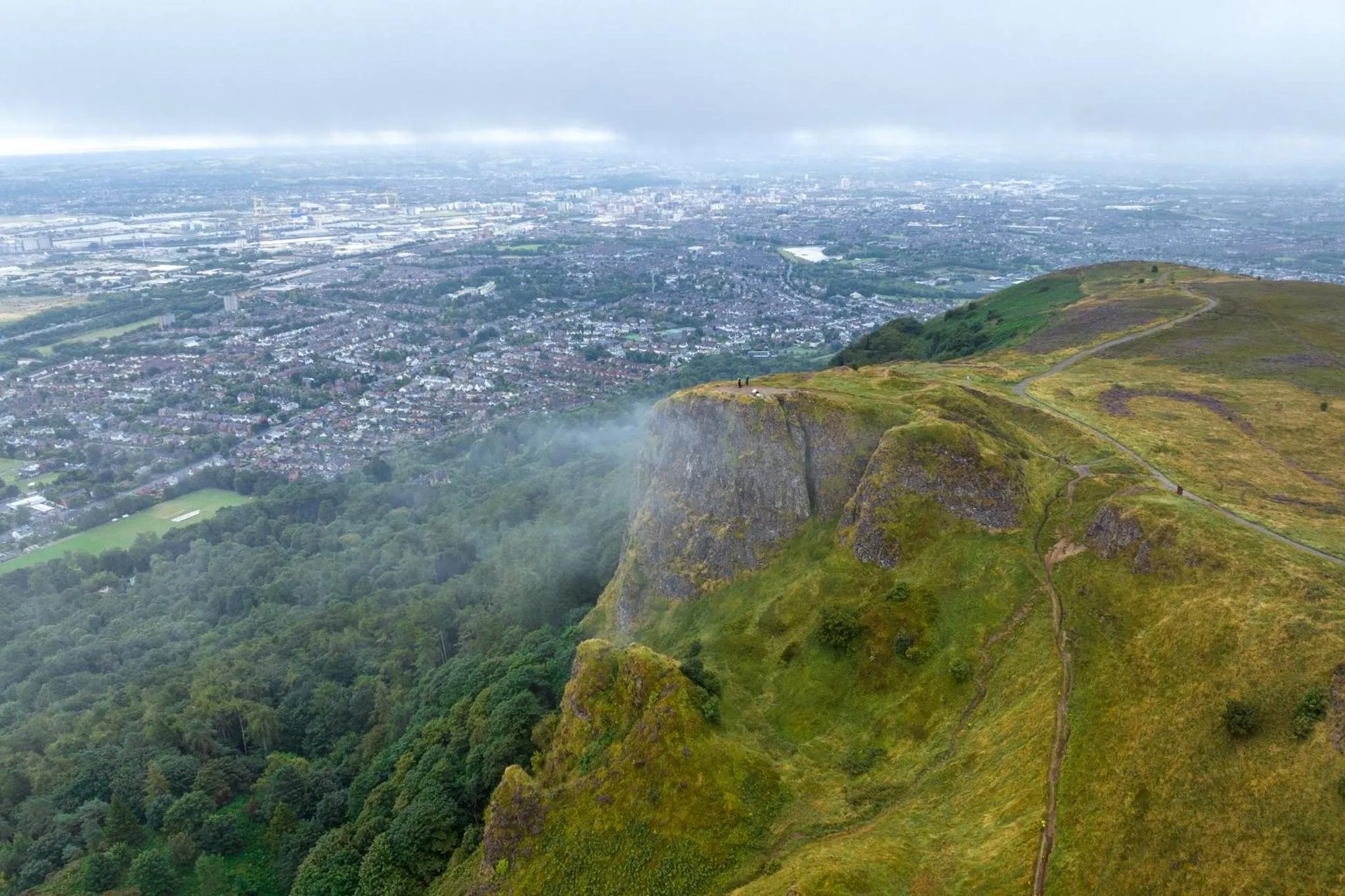 Nearby landmark in Radisson Blu Hotel Belfast