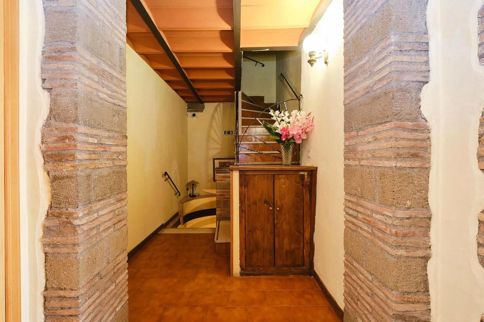 Decorative detail in Albergo Della Posta