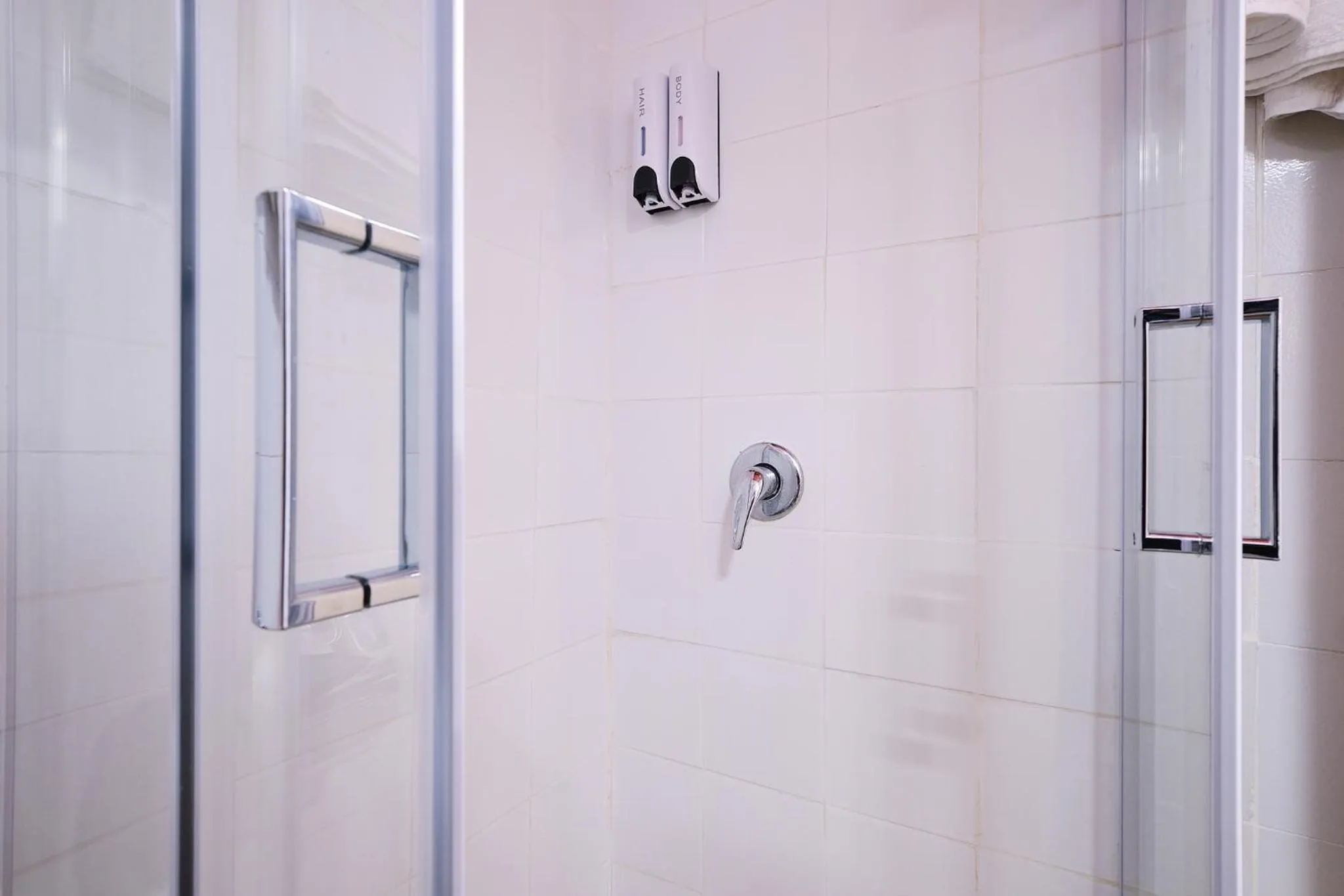 Shower in Albergo Della Posta