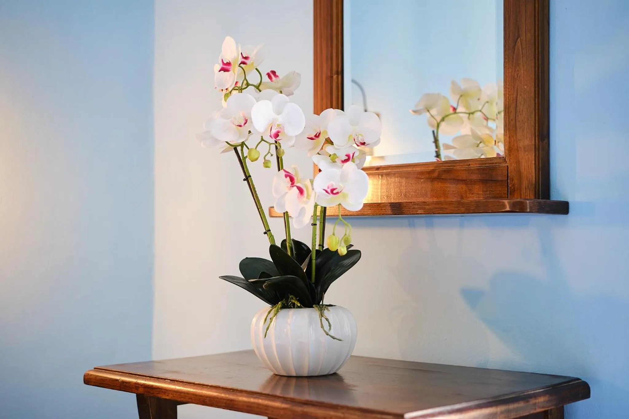 Decorative detail in Albergo Della Posta