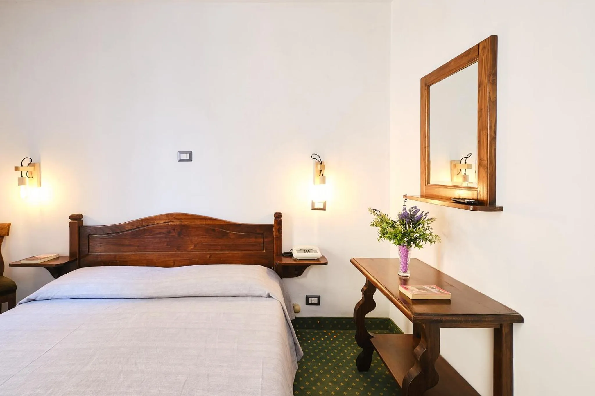 Bed in Albergo Della Posta