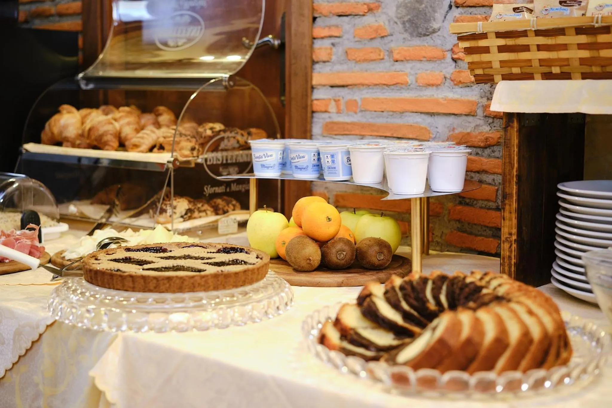 Breakfast in Albergo Della Posta