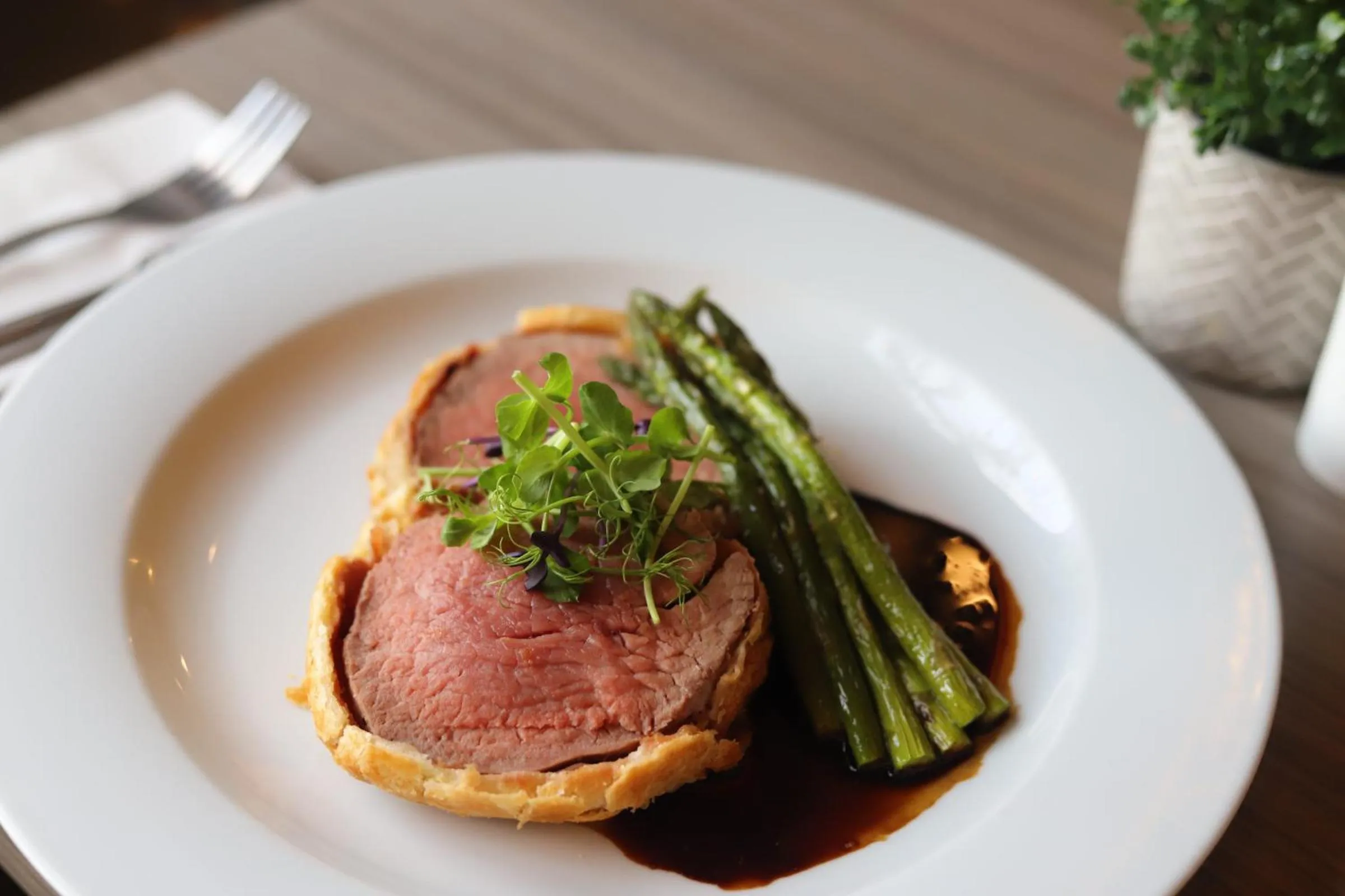 Restaurant/places to eat in Ardennan House Hotel