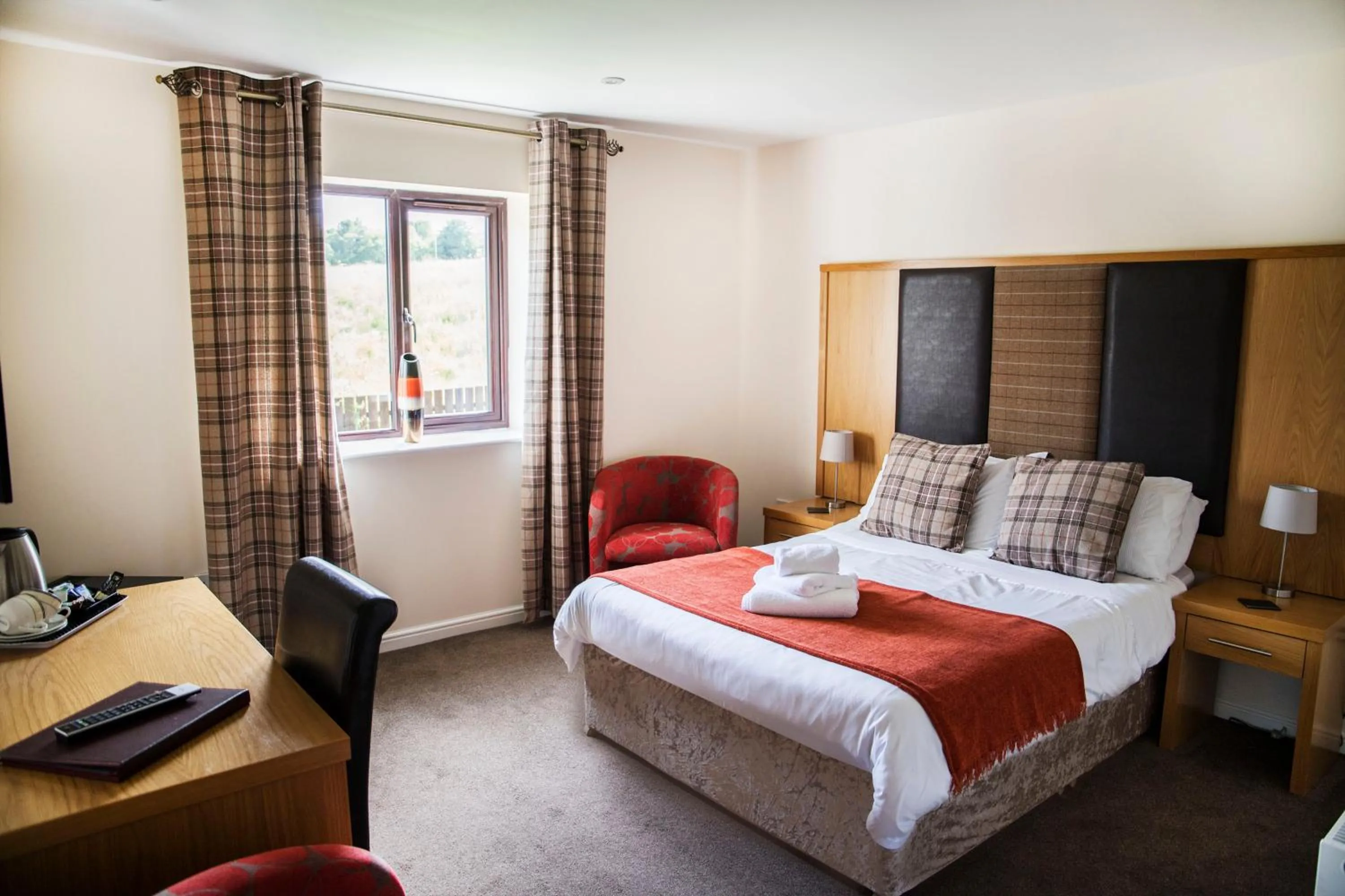 Bed in Ardennan House Hotel