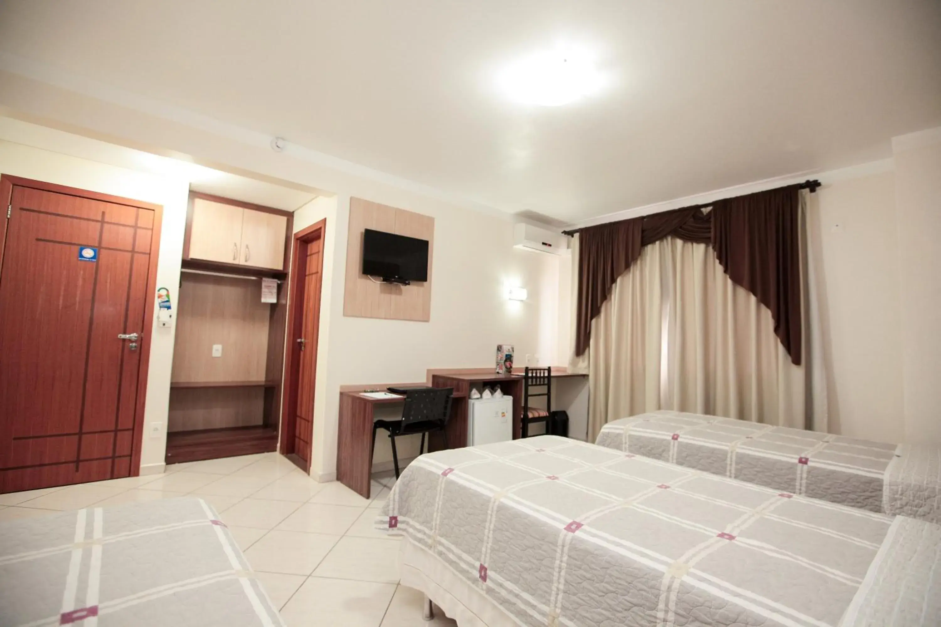 Hotel Dom Baroni Hotel Dom Baroni