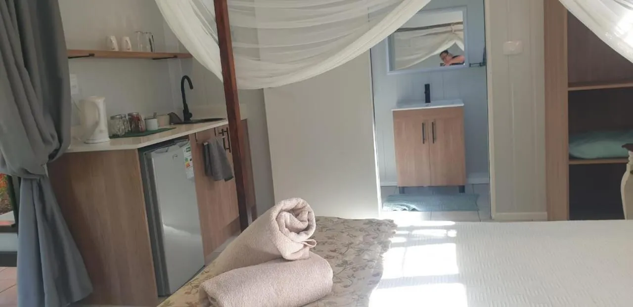 Shower, Bed in Kruger Allo B&B