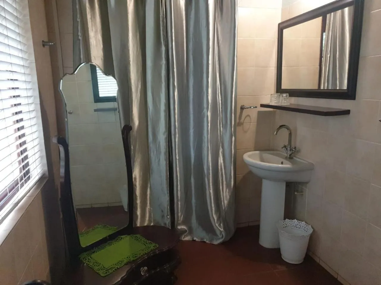 Bathroom in Kruger Allo B&B