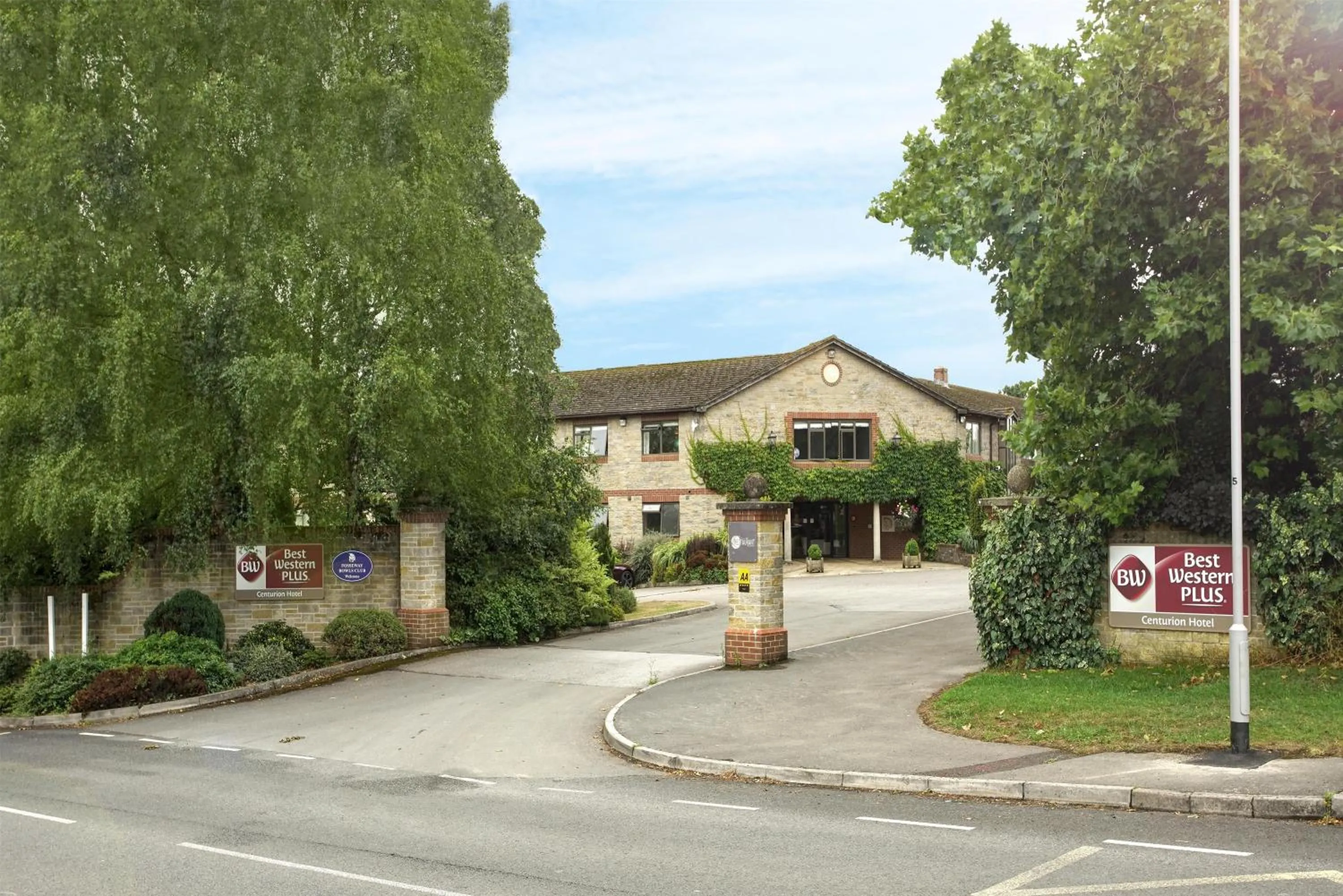 Property building in Best Western Plus Centurion Hotel