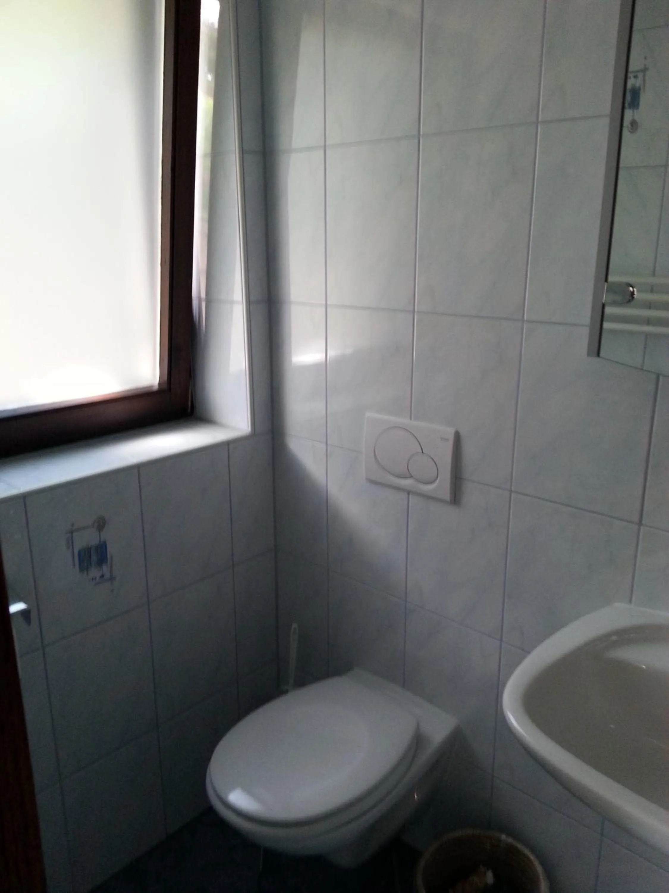 Bathroom in Fichtenblockhütte