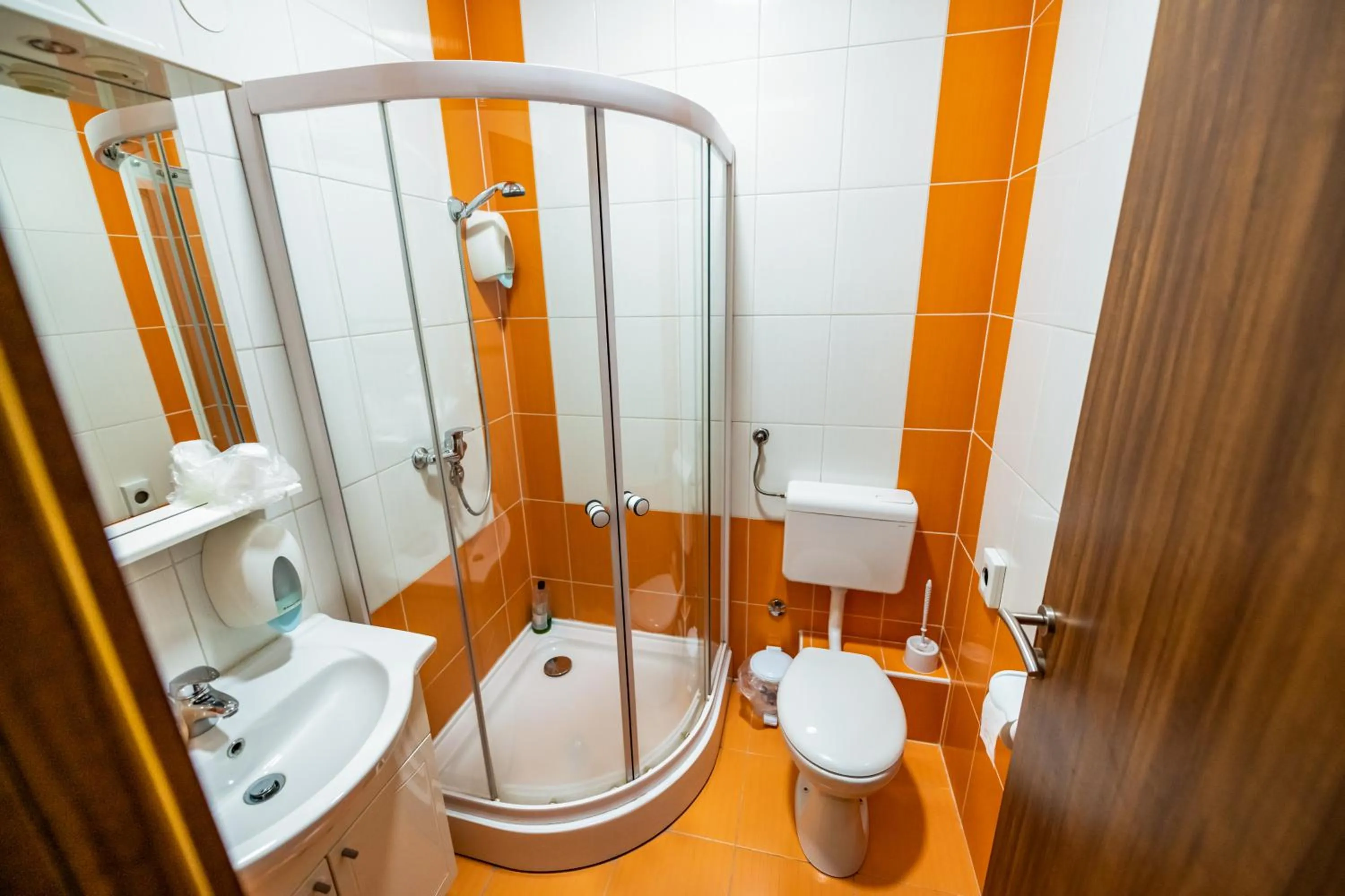 Toilet in Hotel Oasis