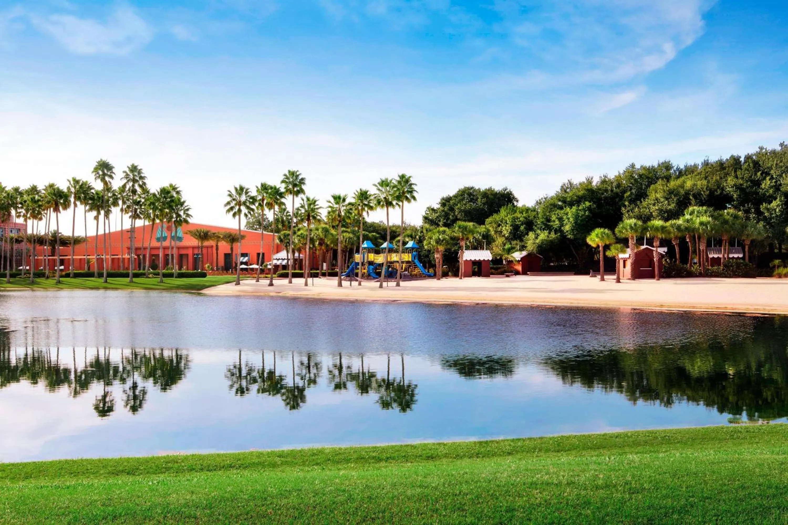 Beach in Walt Disney World Swan