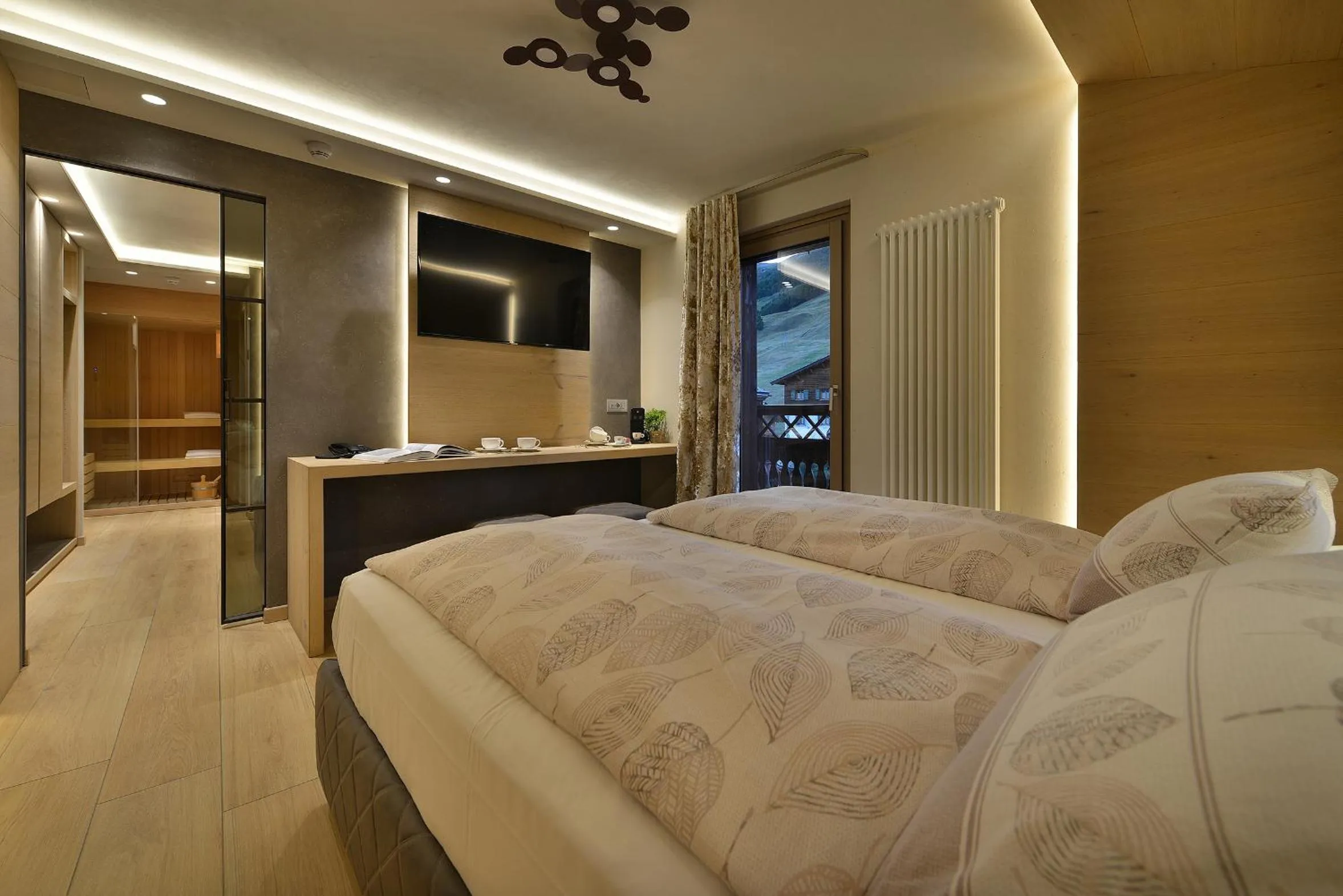 Sauna, Bed in Hotel Compagnoni