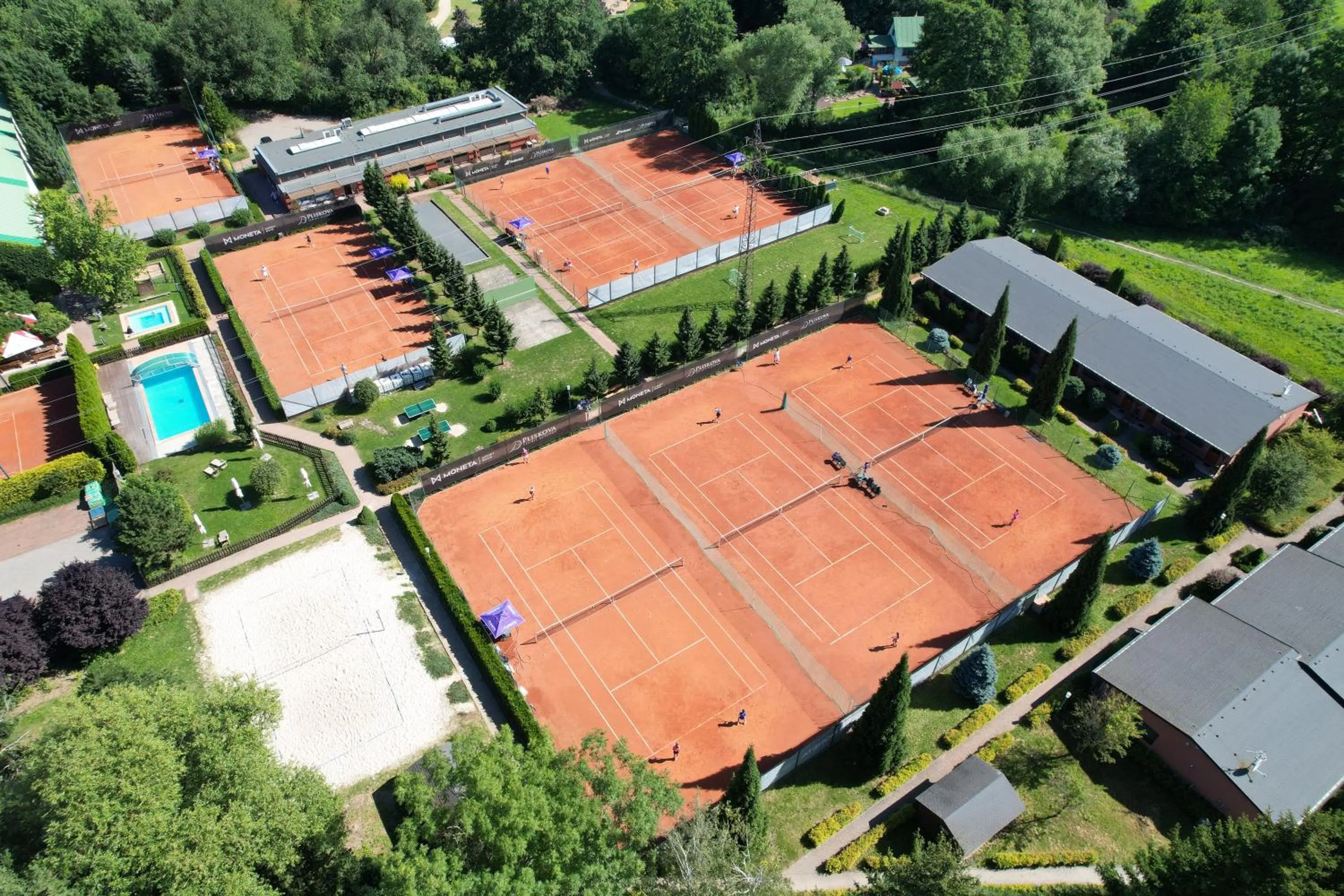 Bird's eye view in Oaza Ricany