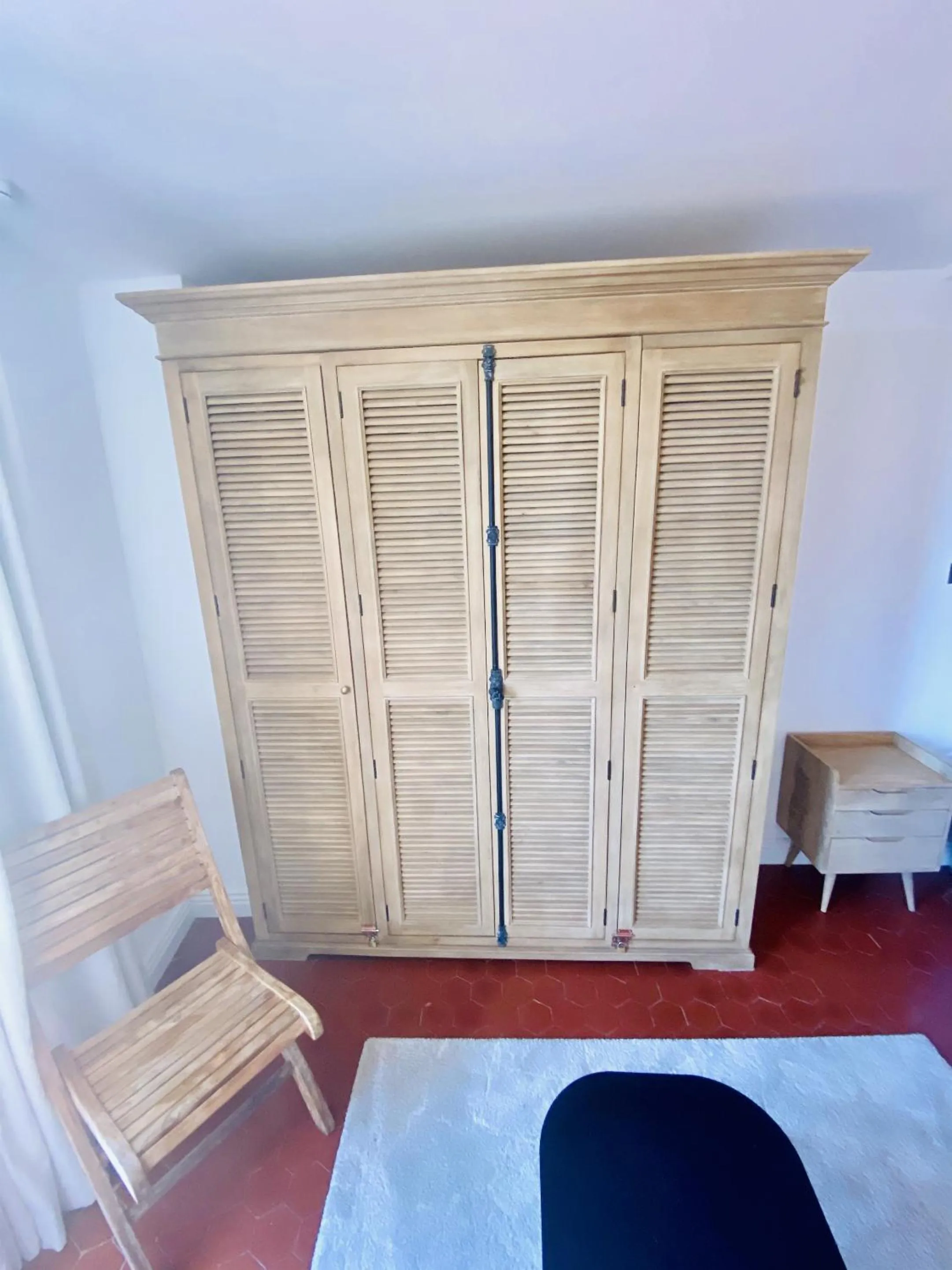 Bedroom in Hostellerie de la fontaine