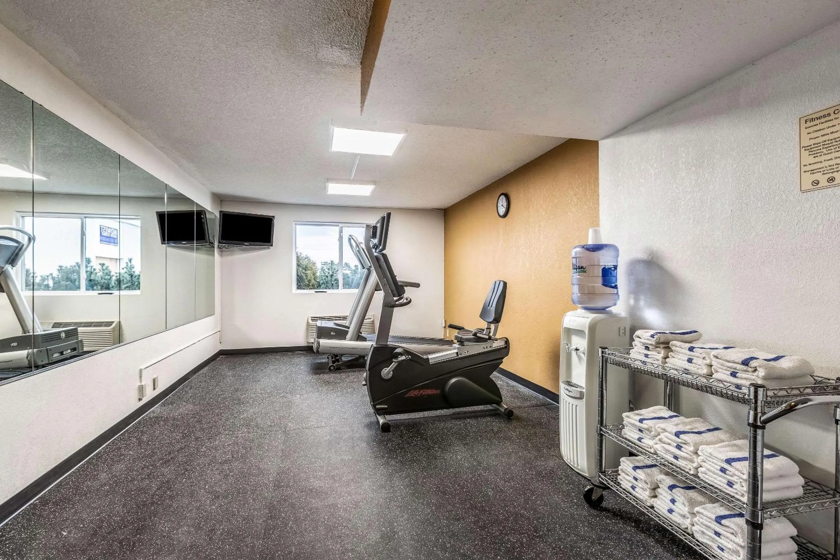 Fitness centre/facilities in Quality Inn & Suites Albert Lea