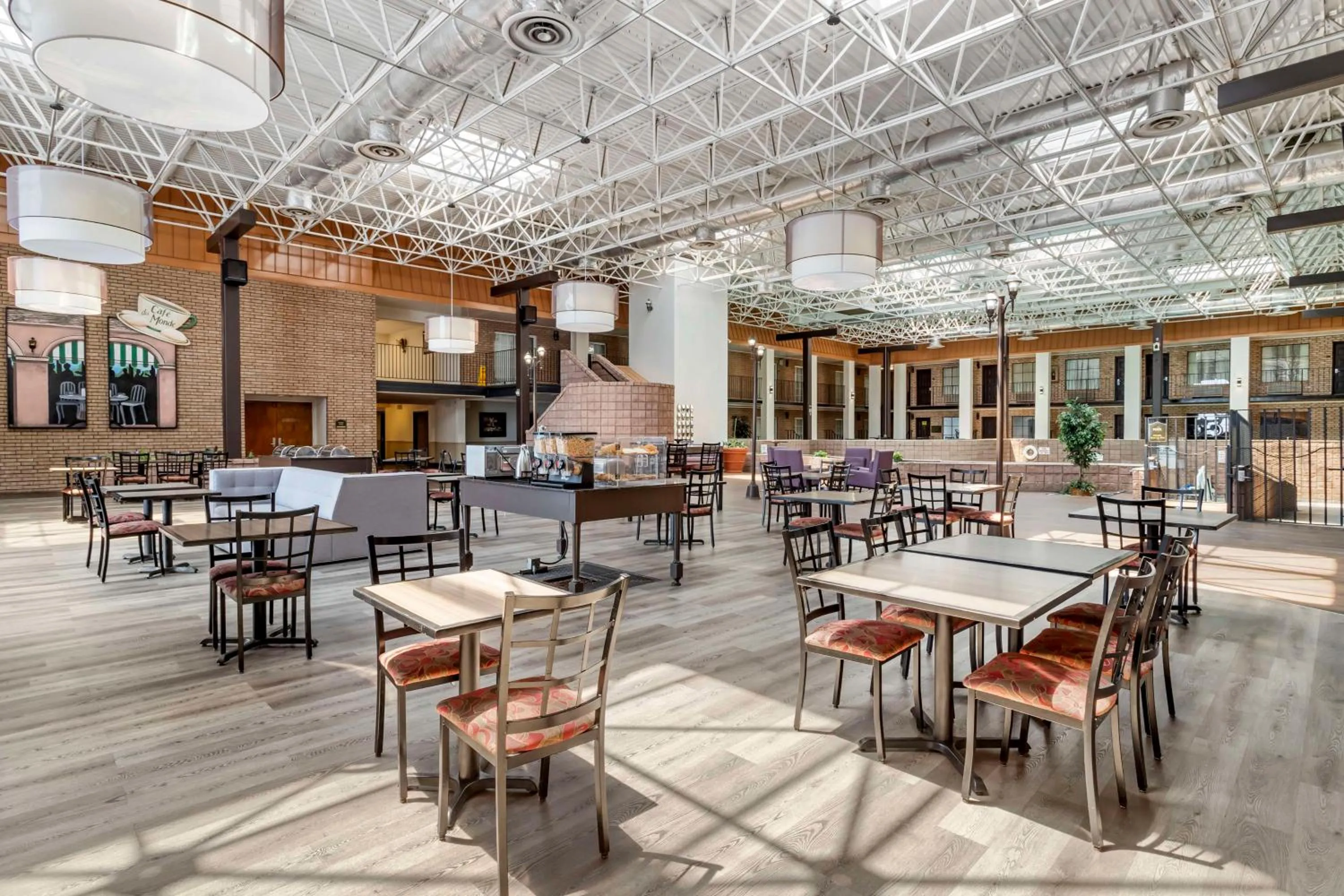 Breakfast in Best Western of Alexandria Inn & Suites & Conference Center