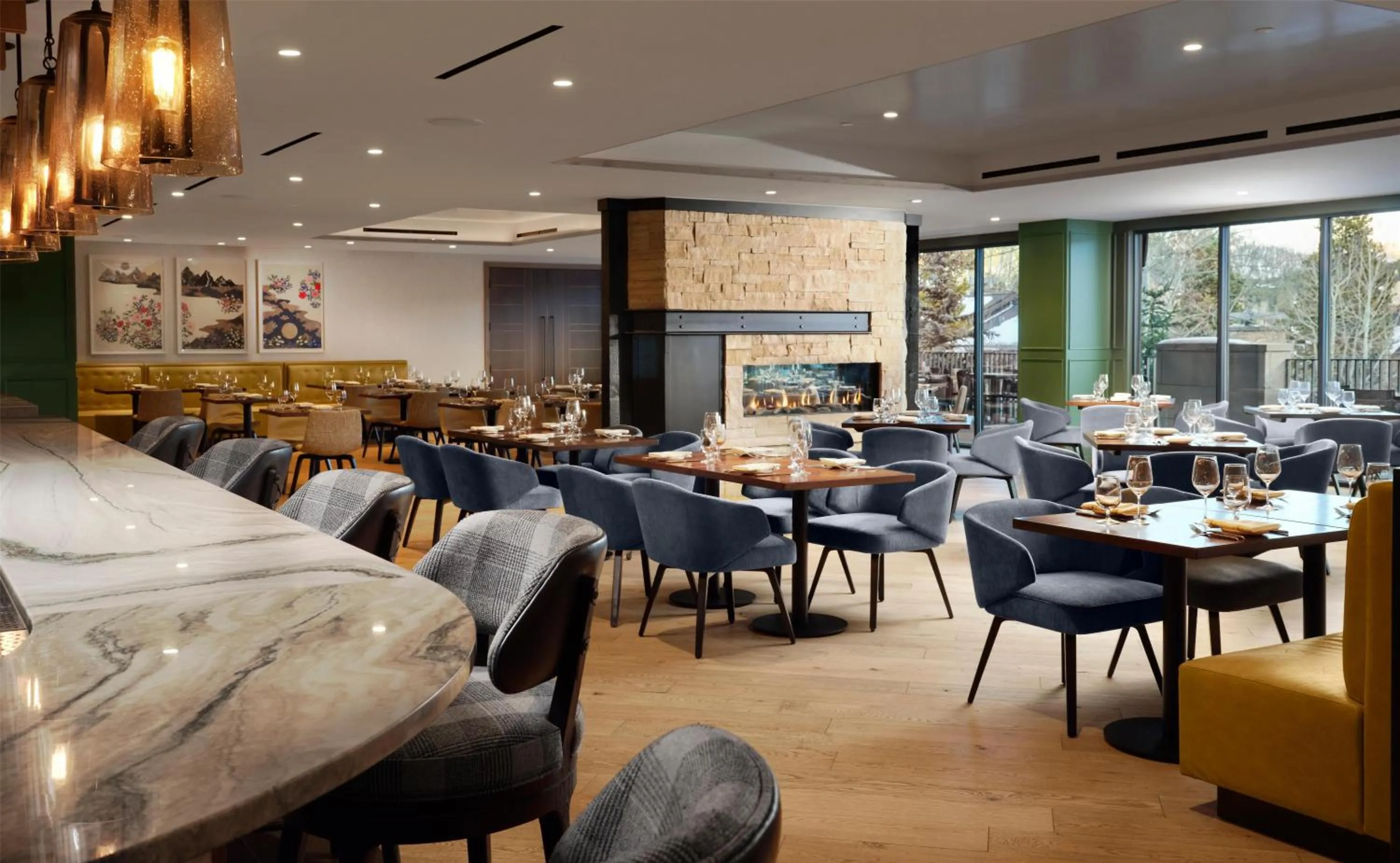 Restaurant/places to eat in Hotel Alpenrock Breckenridge, Curio Collection by Hilton