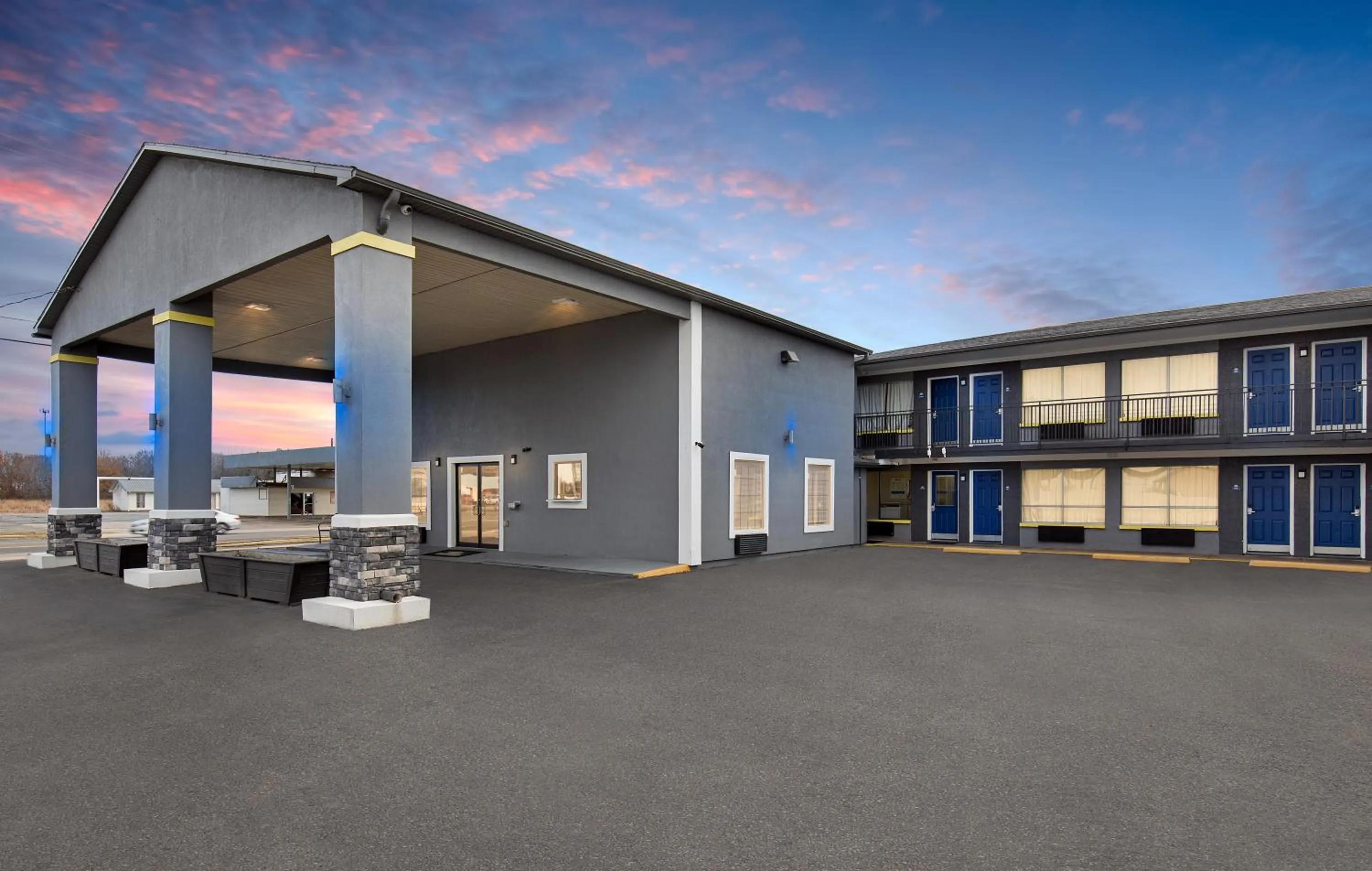 Property building in Days Inn by Wyndham Carlisle