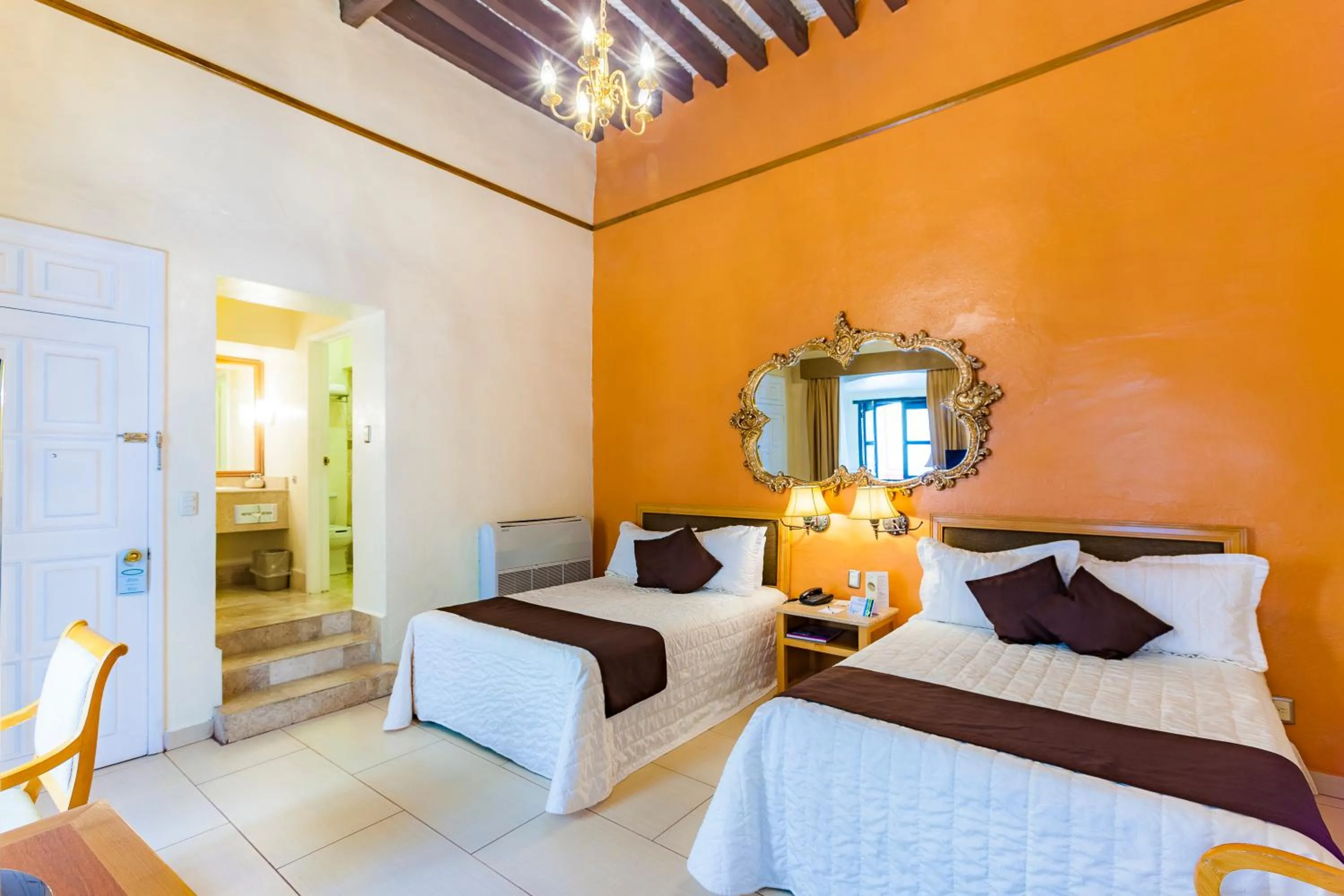 Photo of the whole room, Bed in Hotel Meson de Jobito