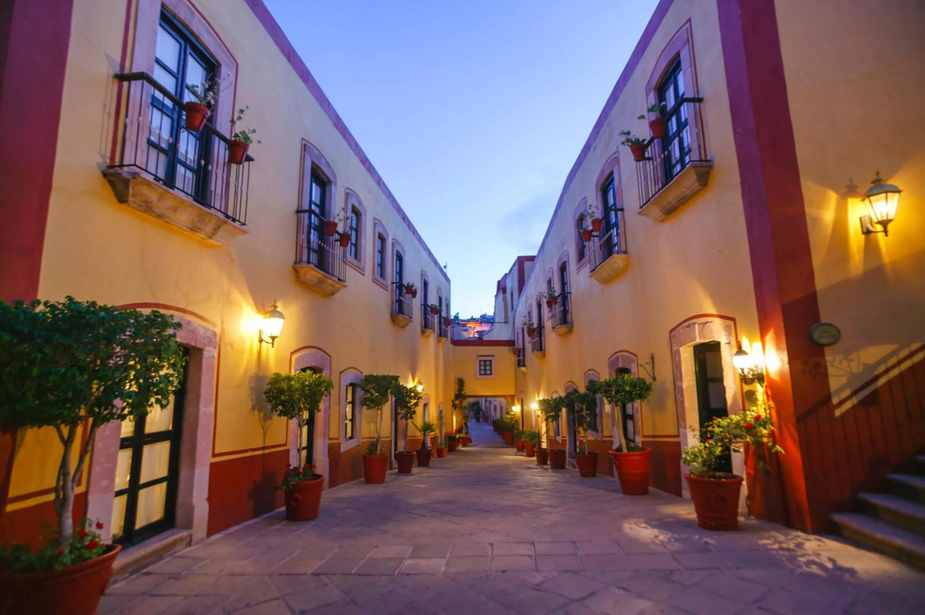 Property building in Hotel Meson de Jobito