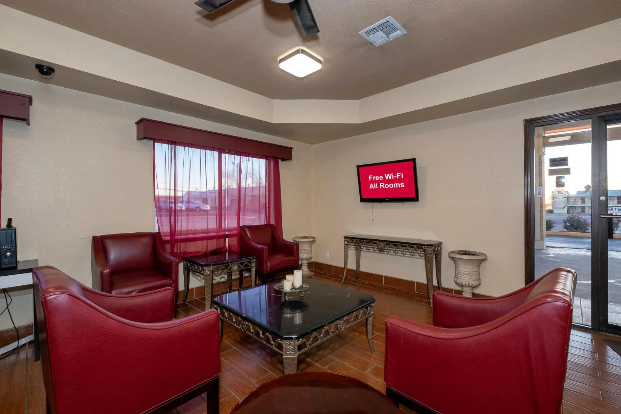 Lobby or reception in Red Roof Inn Childress