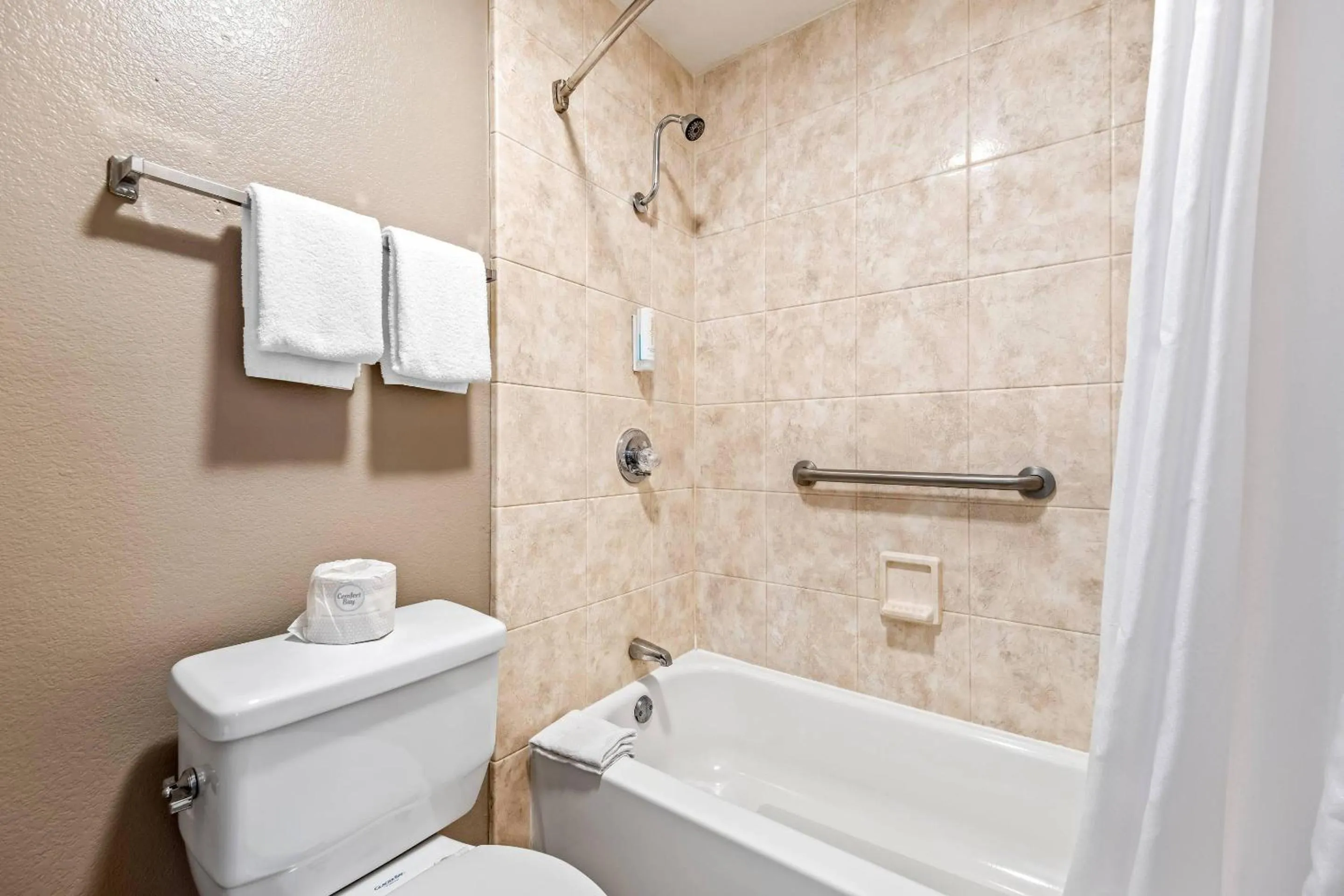 Bedroom in Econo Lodge Childress