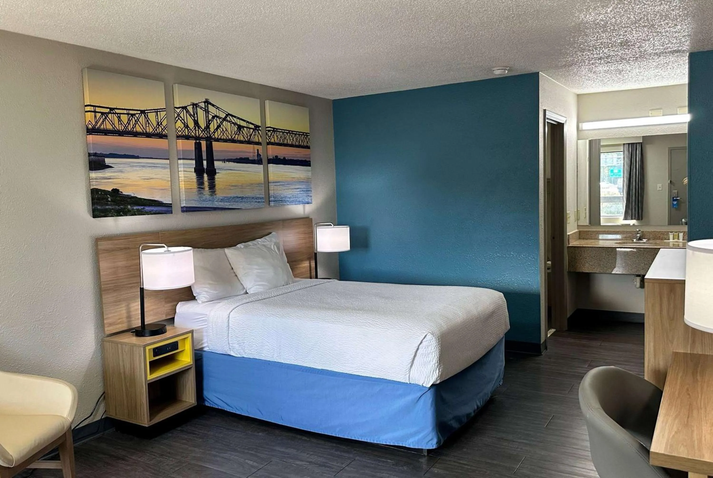 Photo of the whole room, Bed in Days Inn by Wyndham Columbia NE Fort Jackson