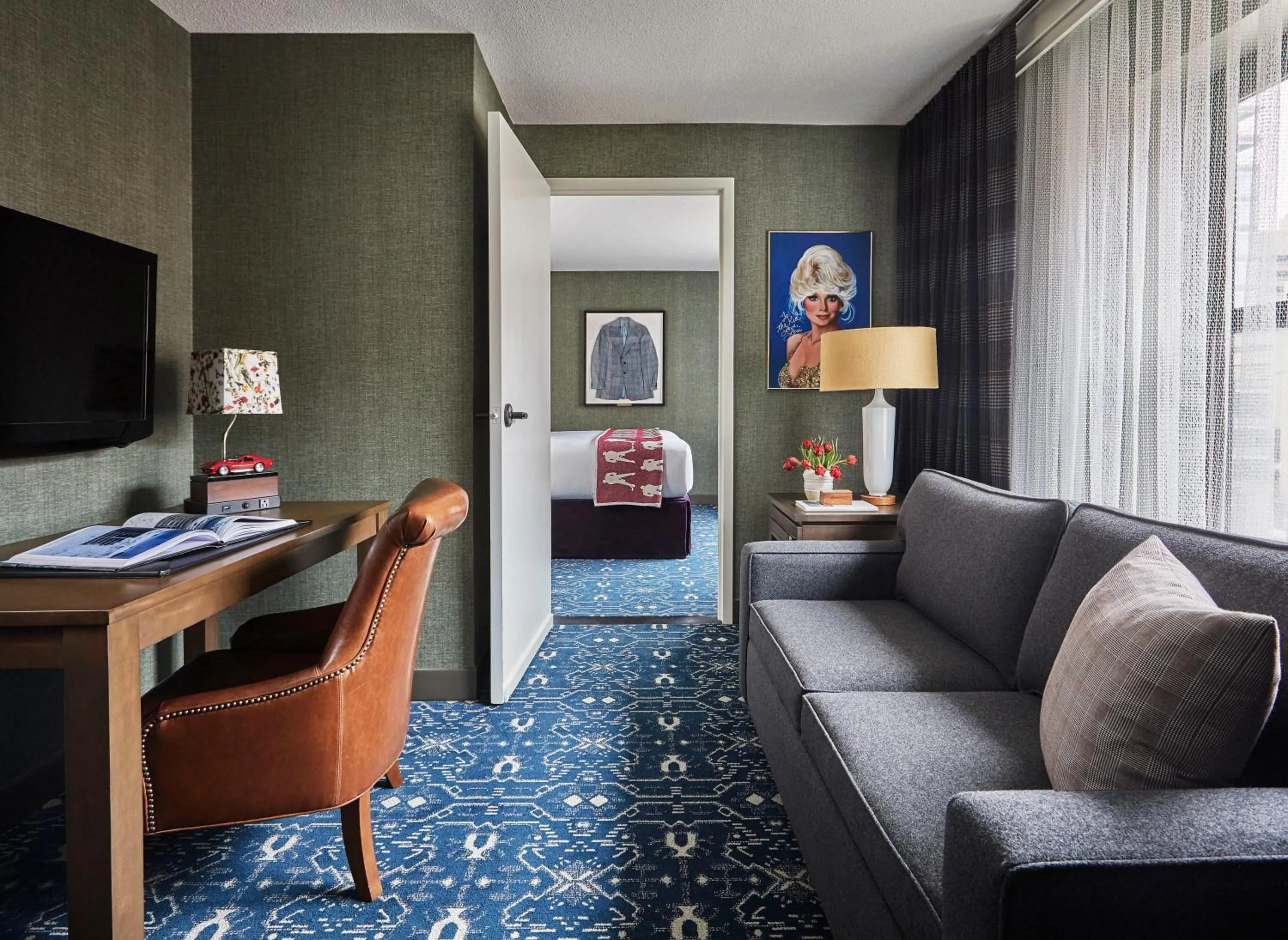 Living room in Graduate by Hilton Minneapolis