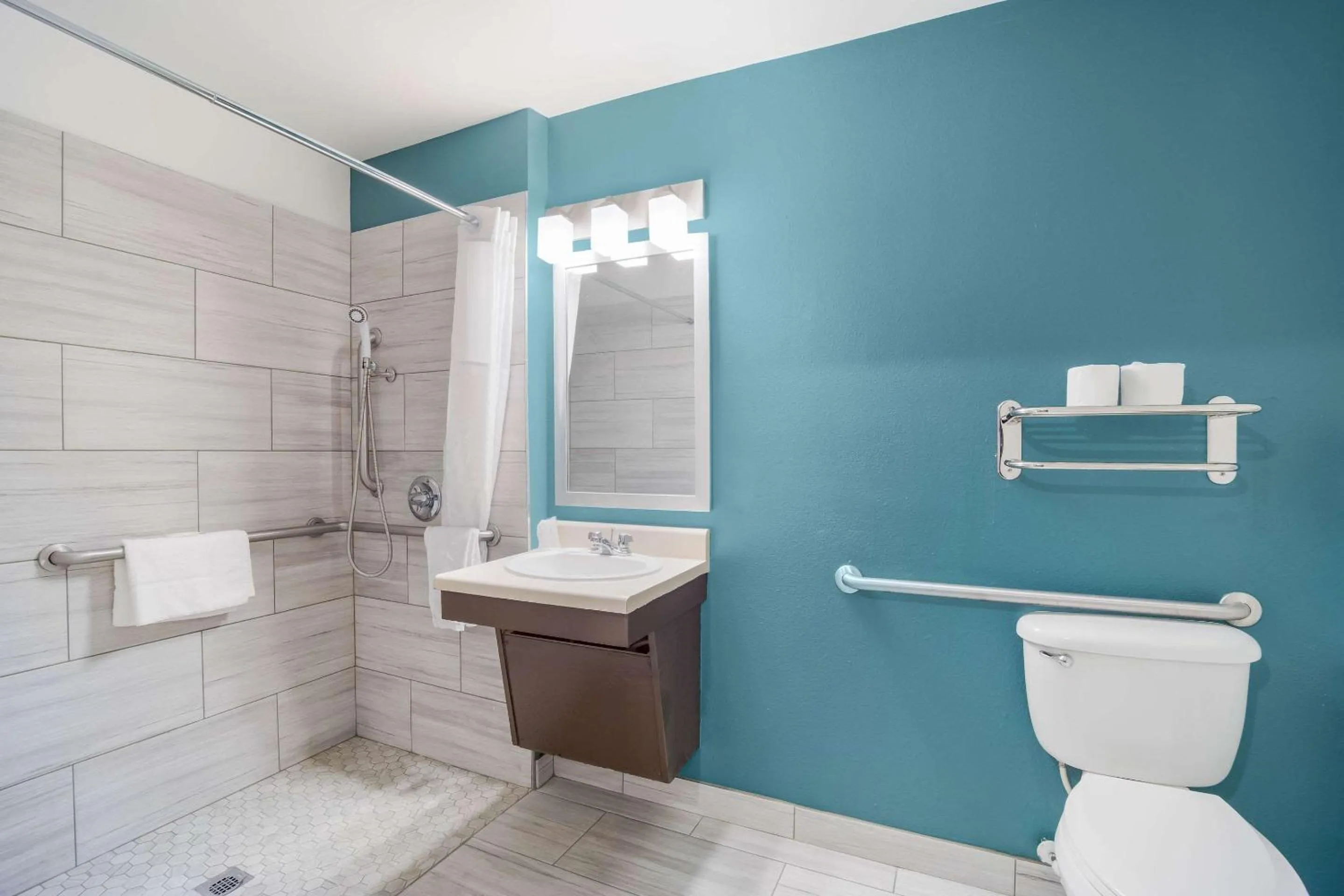 Bathroom in WoodSpring Suites | North Charleston Airport I-526