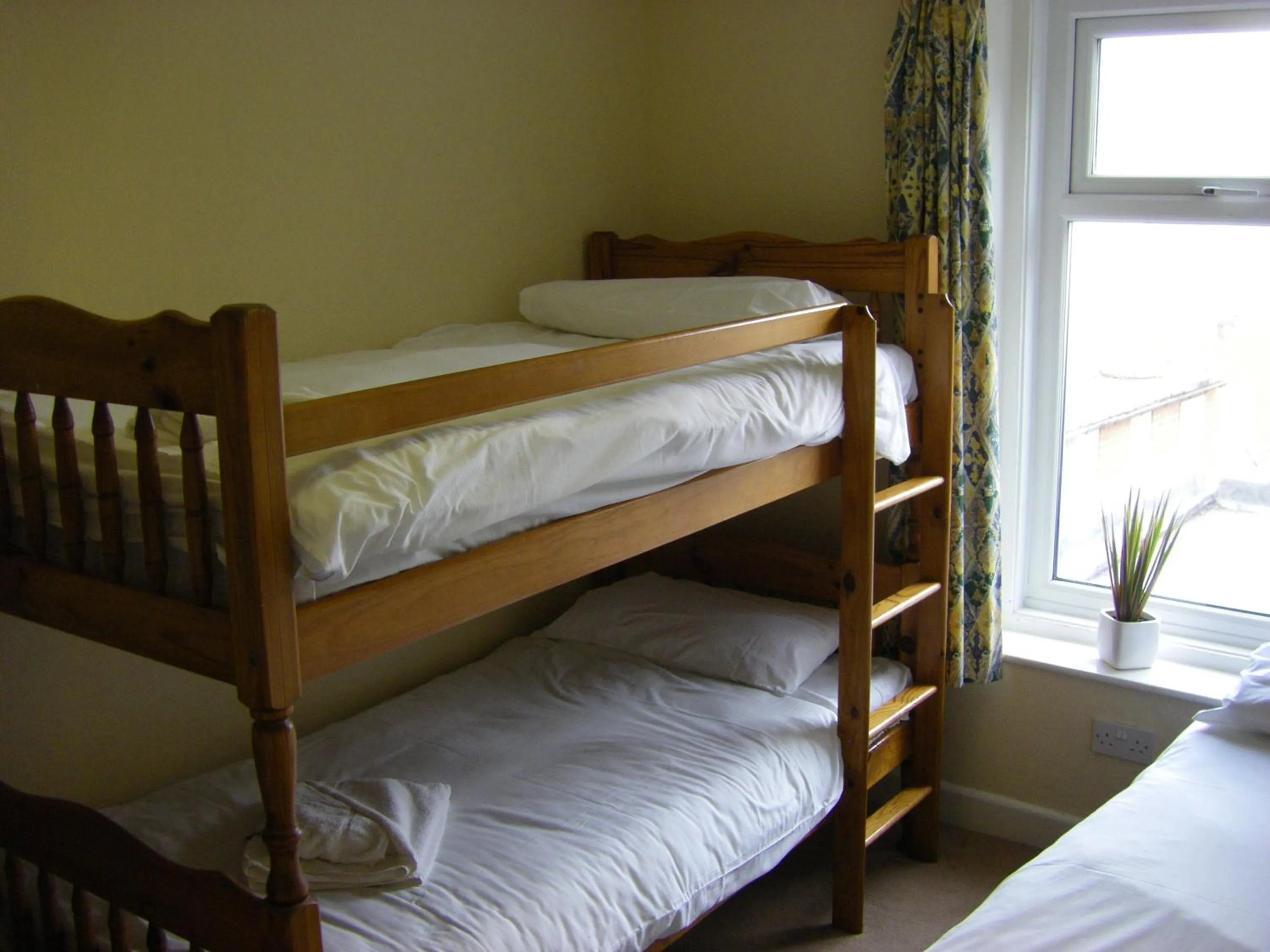 bunk bed in The Waldorf - Near Pleasure Beach & Sandcastle