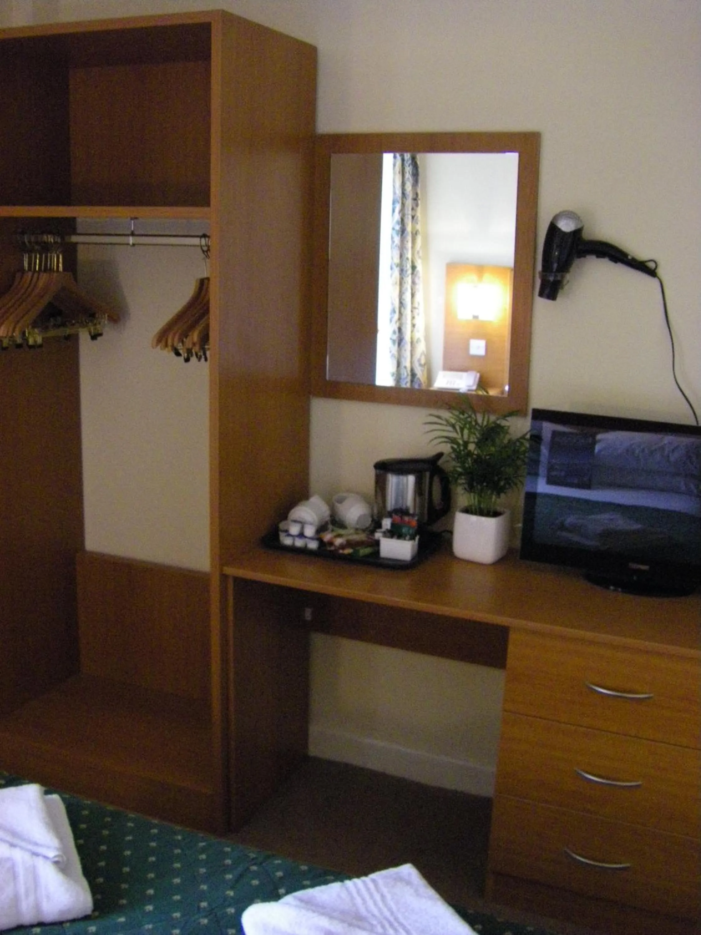 TV and multimedia in The Waldorf - Near Pleasure Beach & Sandcastle