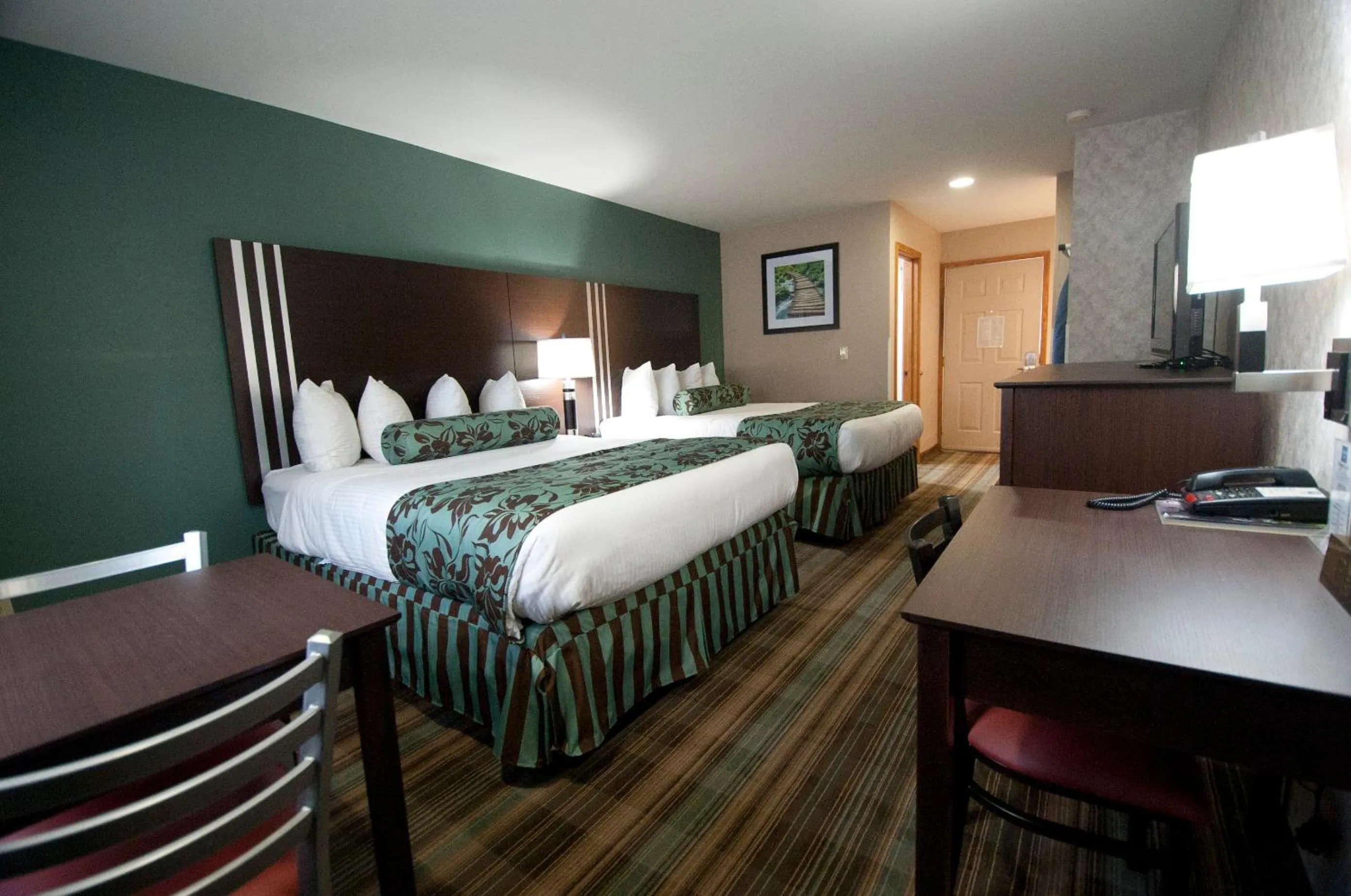 Bed in Flagship Inn of Ashland