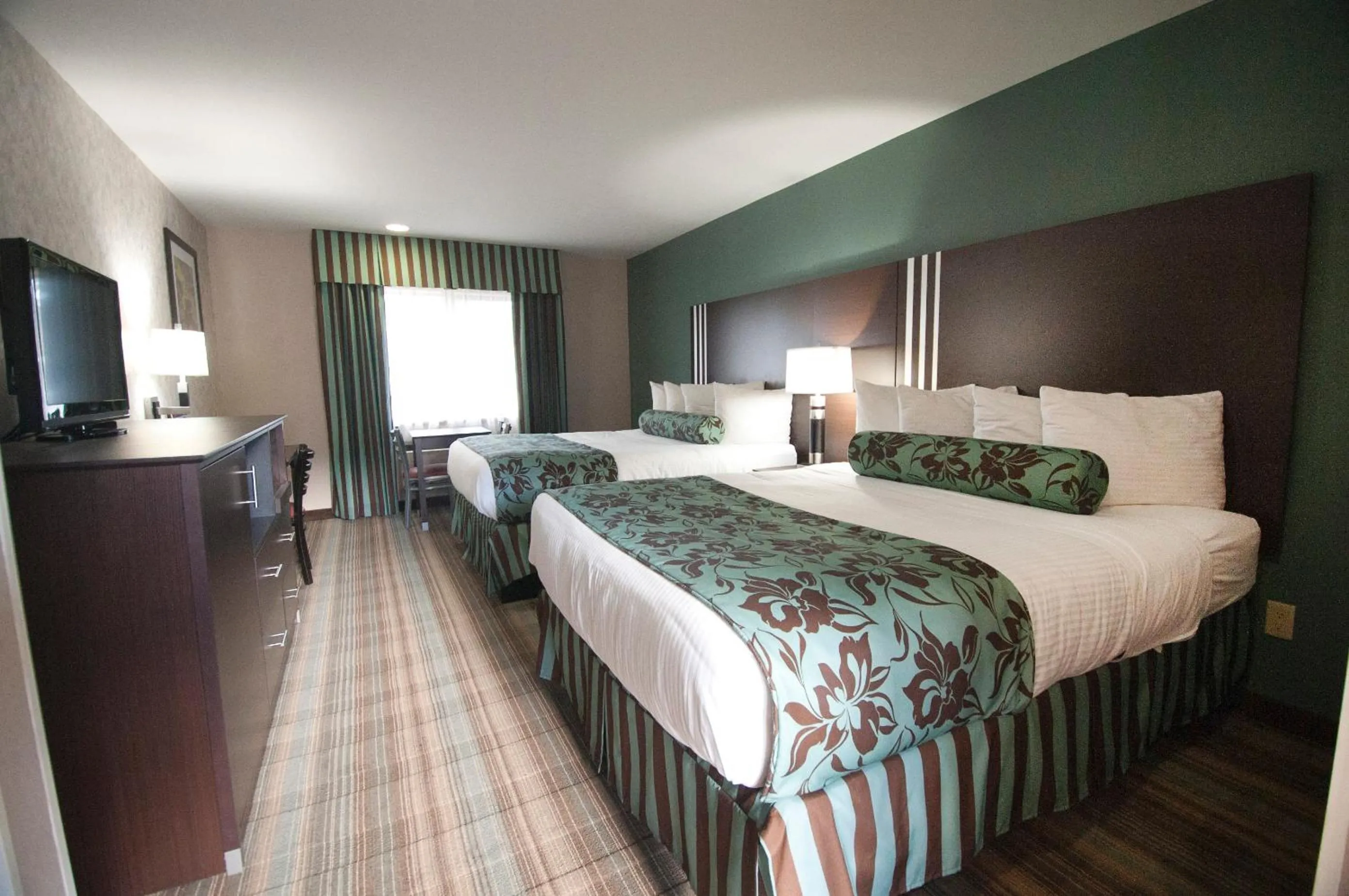 Bed in Flagship Inn of Ashland