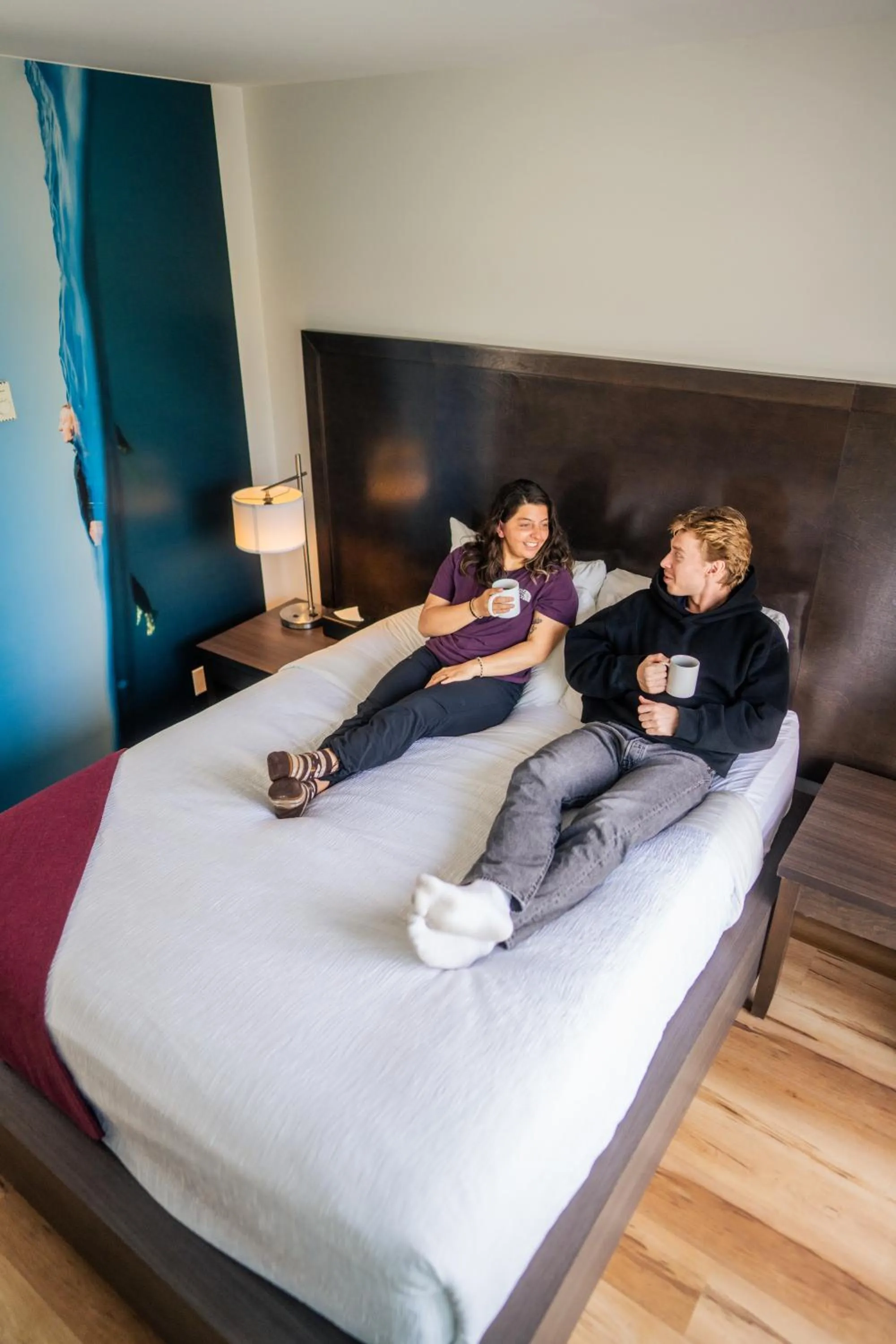 Bedroom, Bed in Tofino Resort + Marina